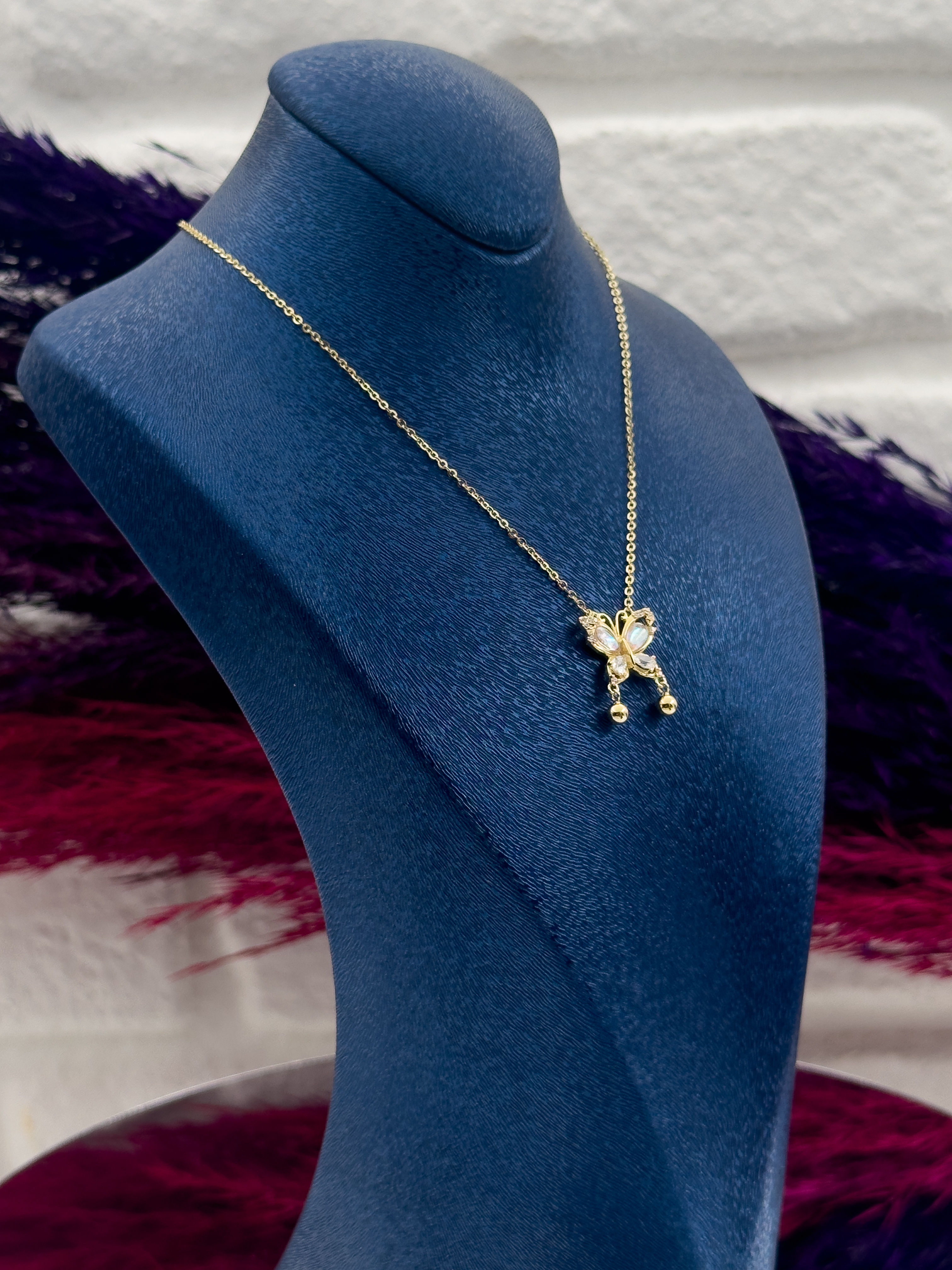 925 Ayar Gümüş Özel Tasarım Gold Renk Zarif Kadın Kolye