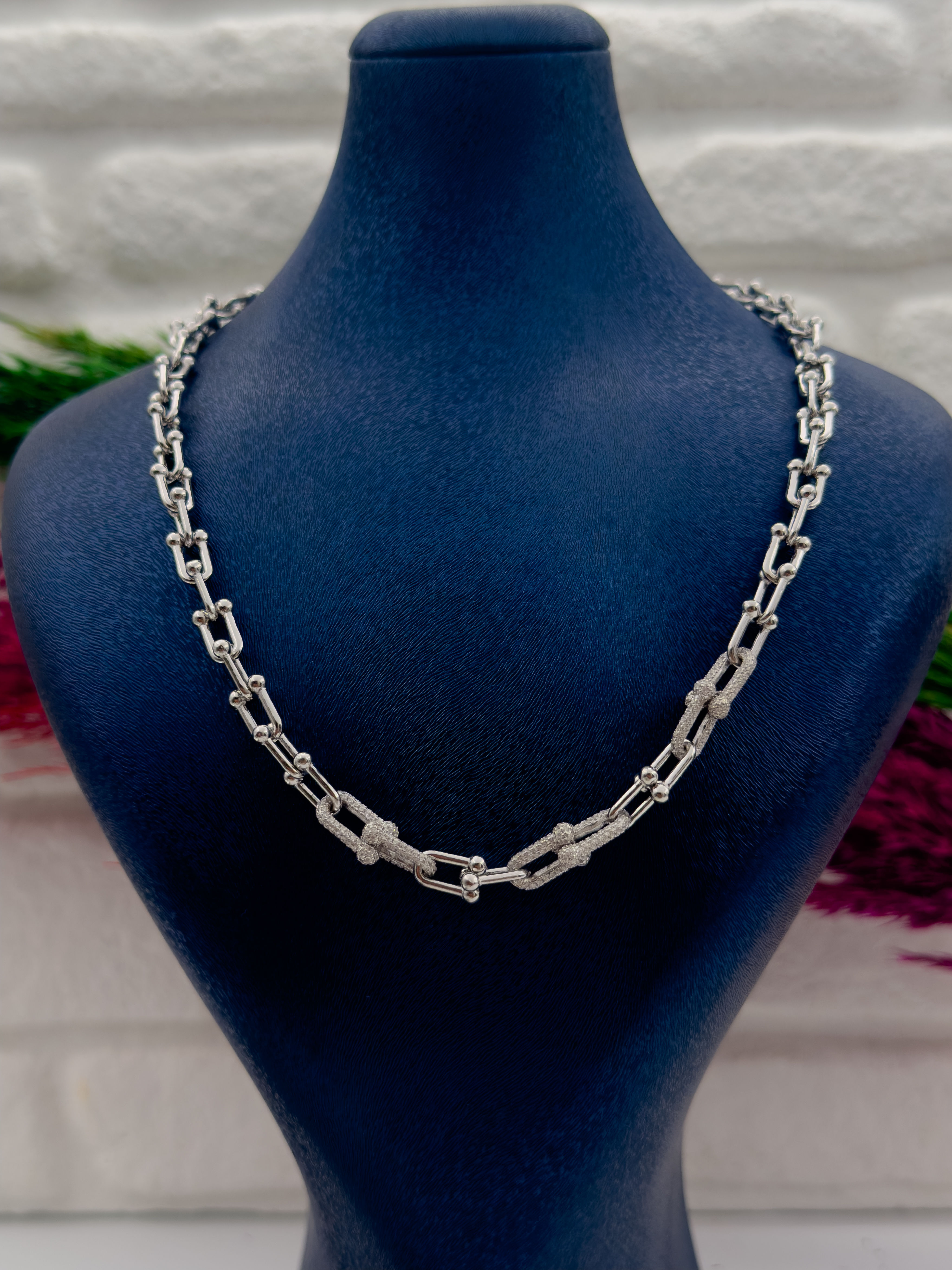 925 Ayar Gümüş Özel Üretim Ataş Modeli Spor Zarif Kadın Kolye