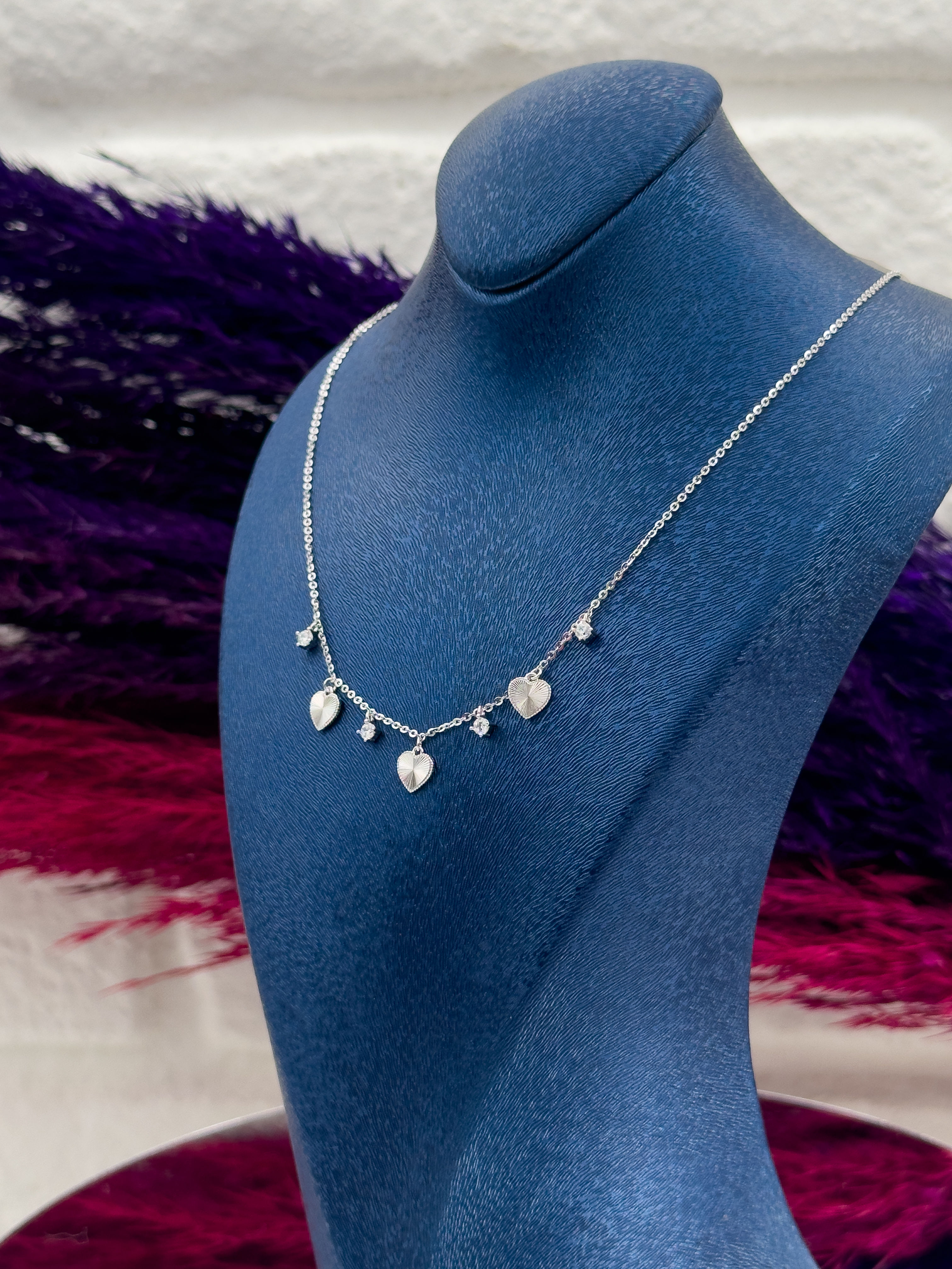 925 Ayar Gümüş Kalpli Taşlı Şans Modeli Zarif Kadın Kolye