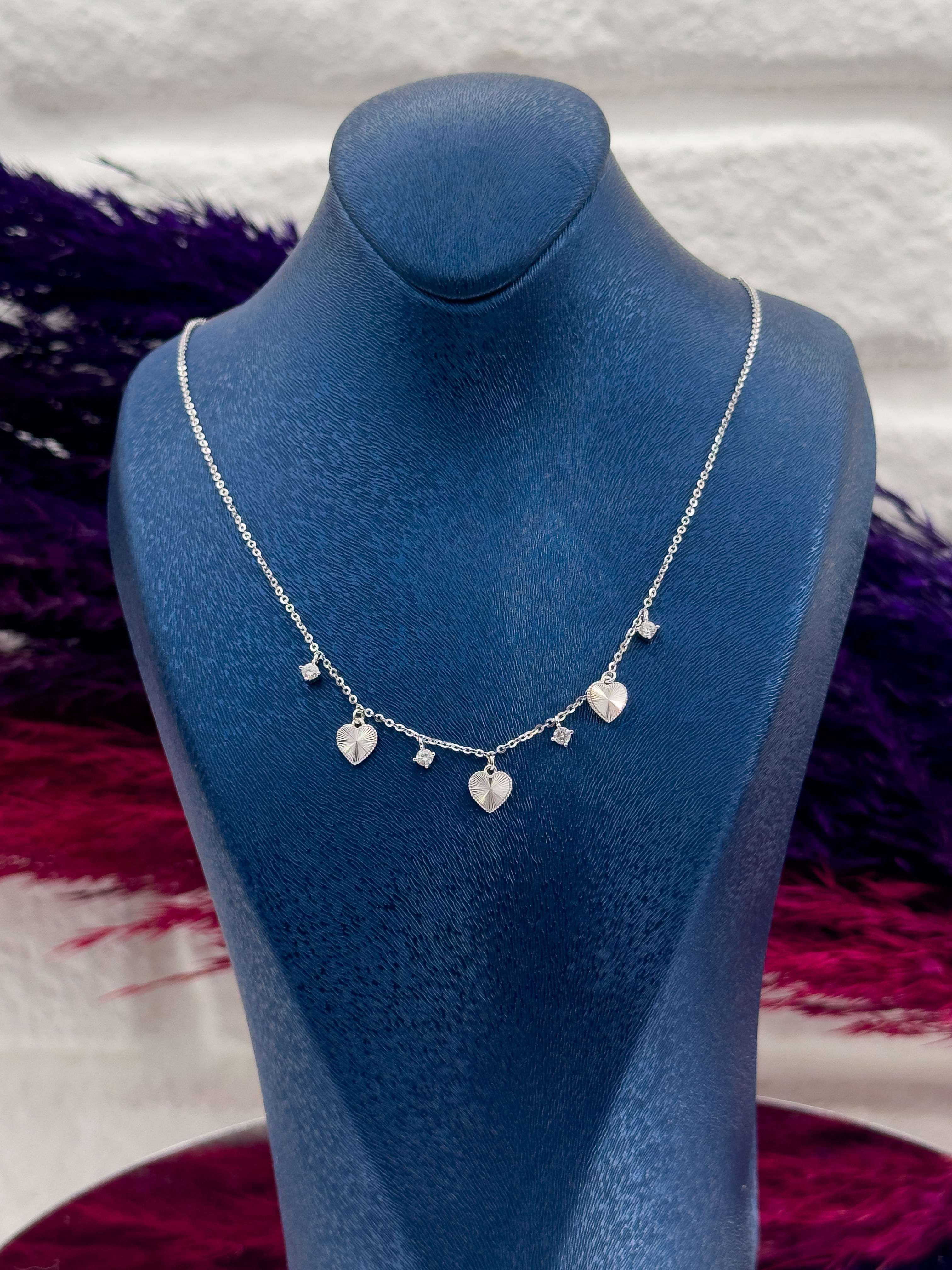 925 Ayar Gümüş Kalpli Taşlı Şans Modeli Zarif Kadın Kolye