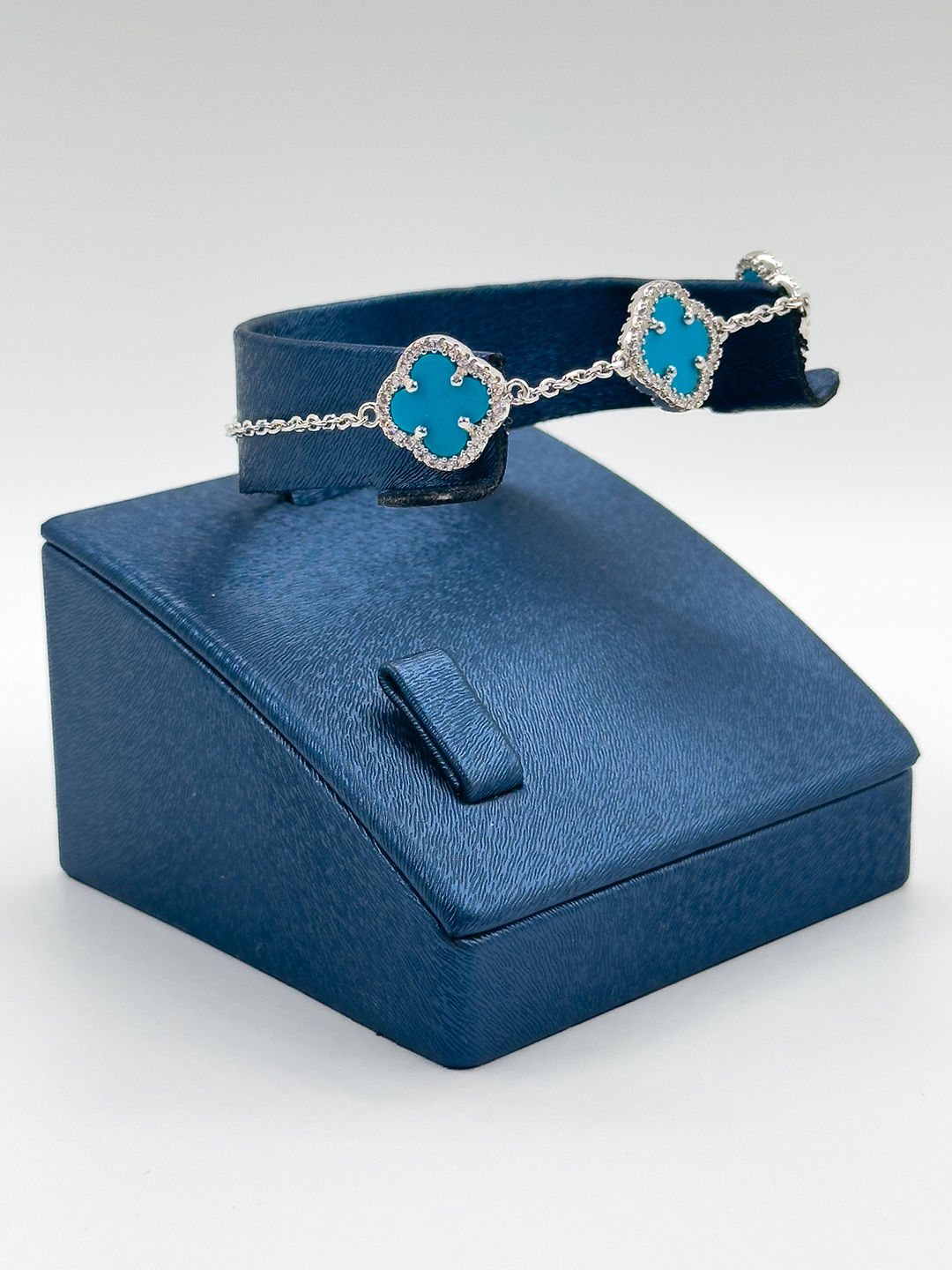 Firuze Taşlı 3'lü Yonca Kadın Gümüş Bileklik