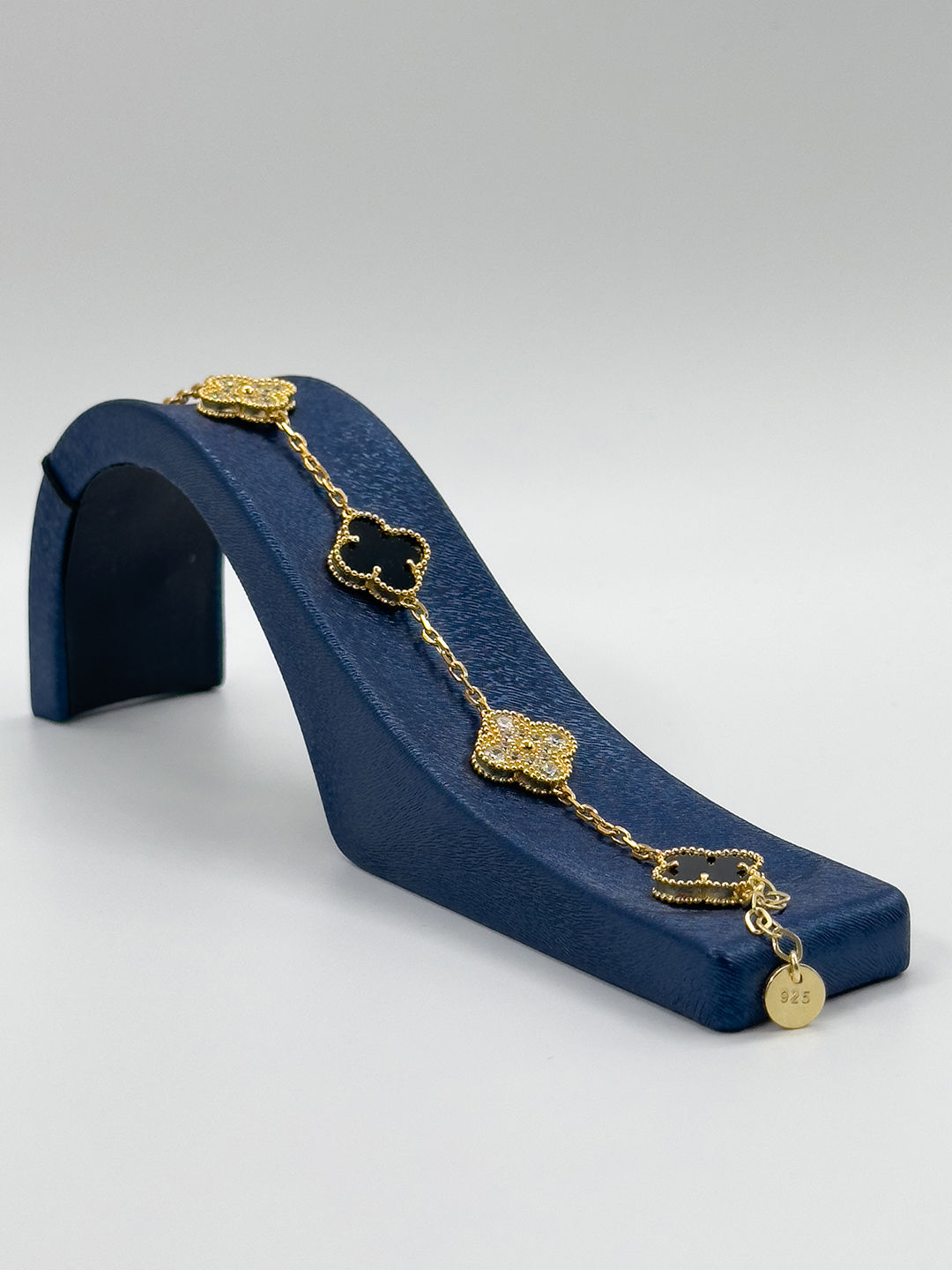 Özel Tasarım Yonca Kadın Gümüş Bileklik