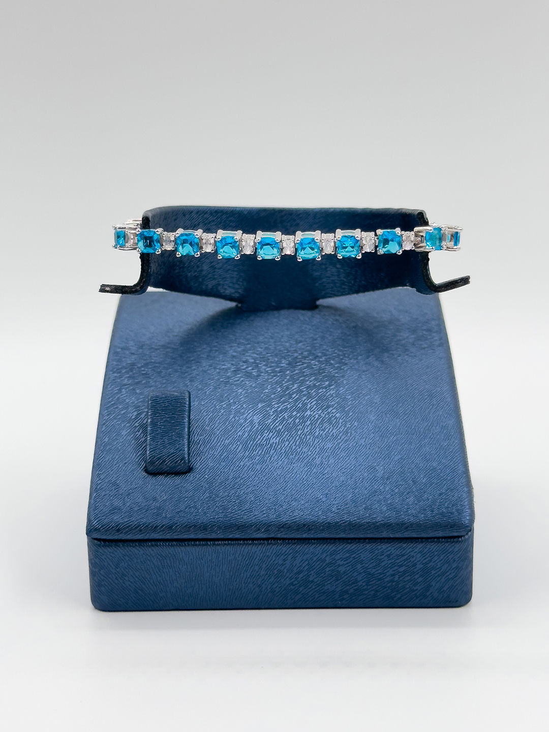 Aquamarin Taşlı Su Yolu Kadın Gümüş Bileklik - Su Yolu Bileklik