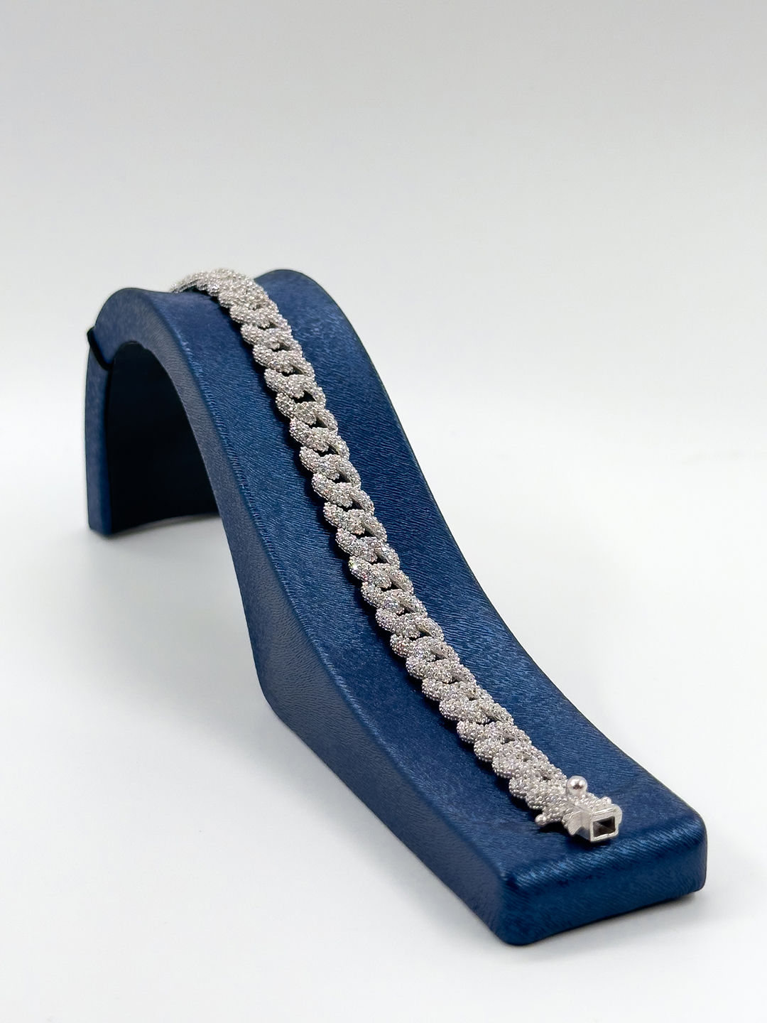 Taşlı Gurmet Kadın Gümüş Bileklik