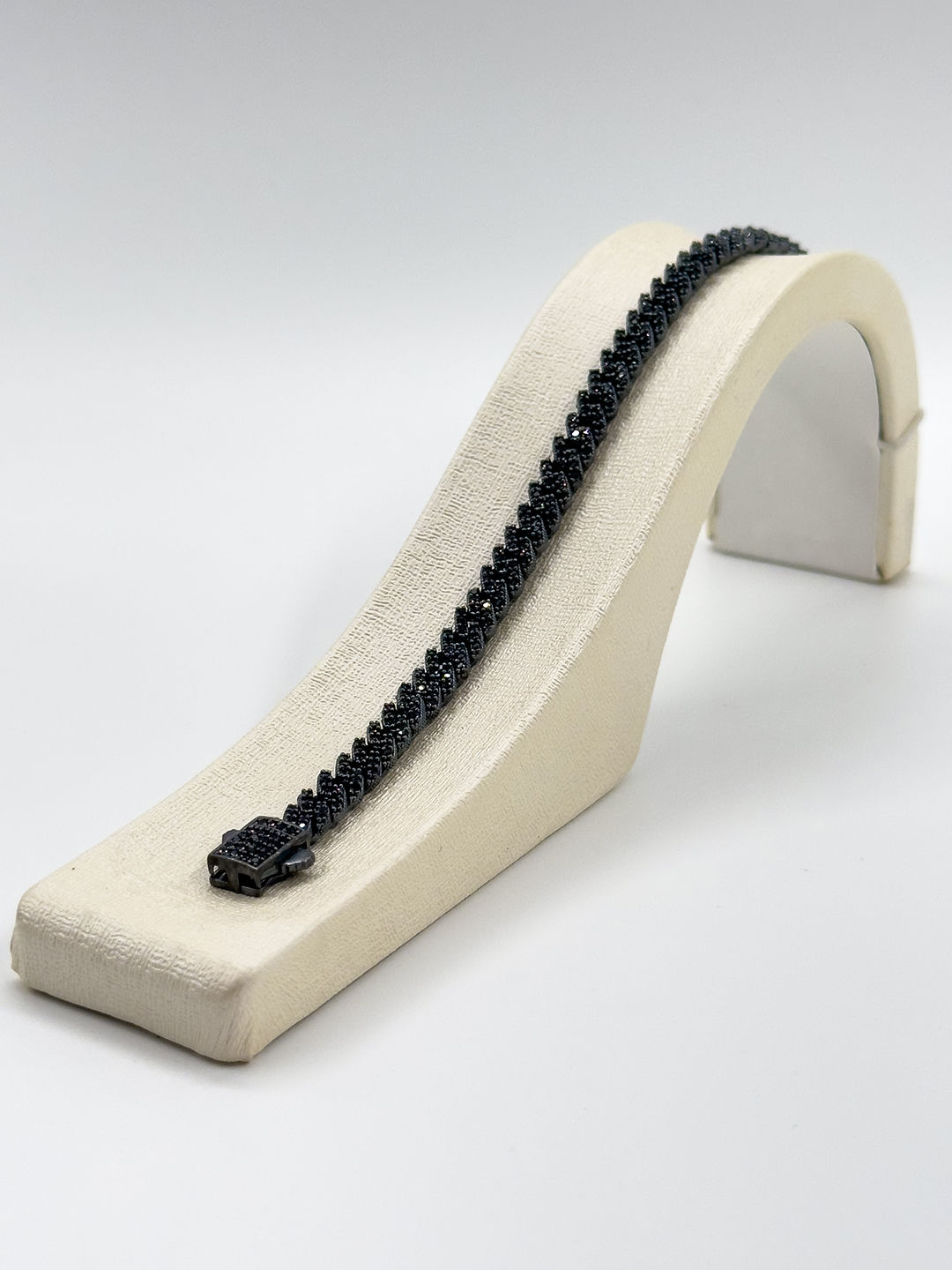 Onix Taşlı Spor Siyah Gurmet Kadın Gümüş Bileklik