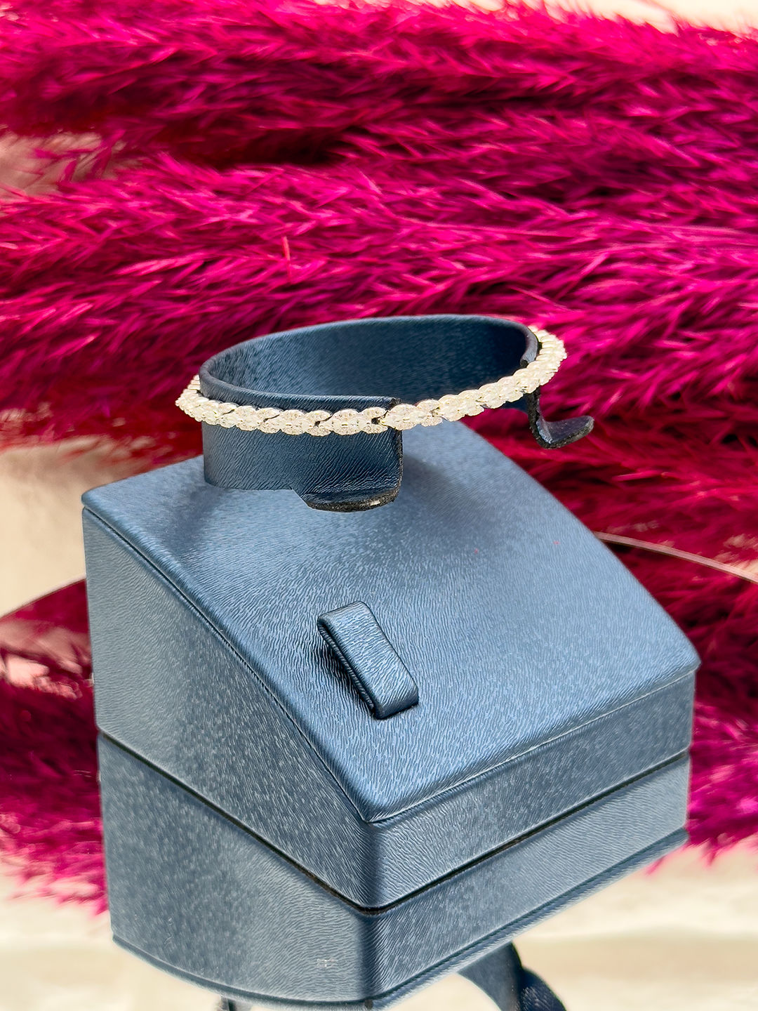 925 Ayar Gümüş Sıralı Taşlı Baget Zarif Kadın Bileklik