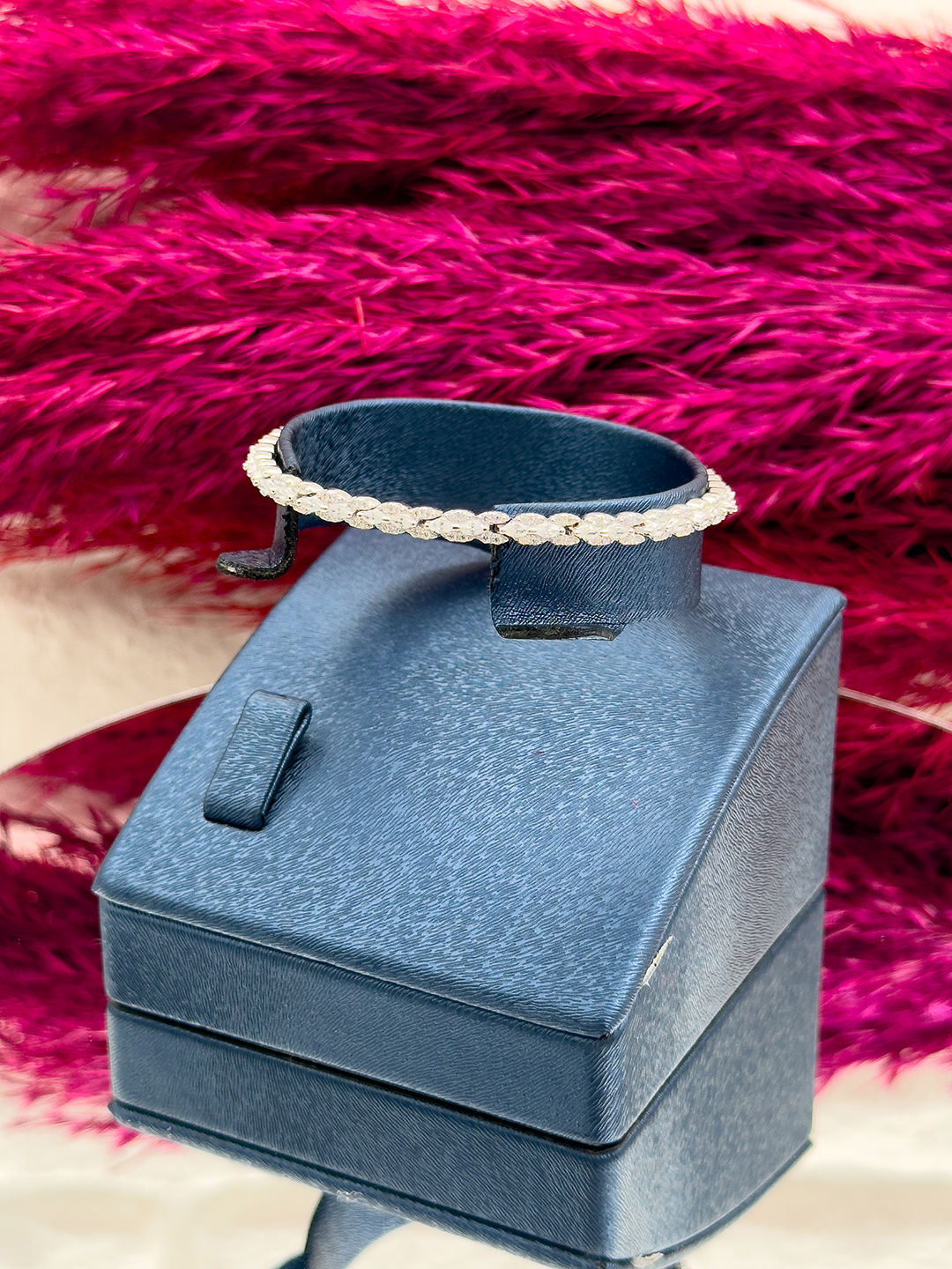 925 Ayar Gümüş Sıralı Taşlı Baget Zarif Kadın Bileklik