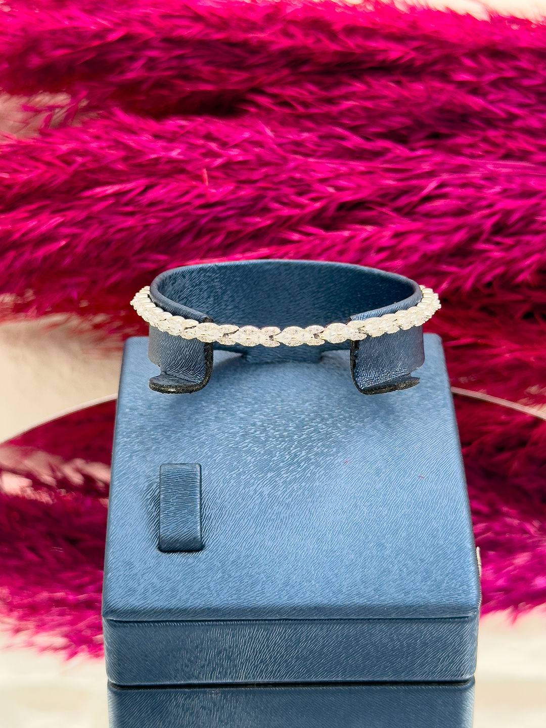 925 Ayar Gümüş Sıralı Taşlı Baget Zarif Kadın Bileklik