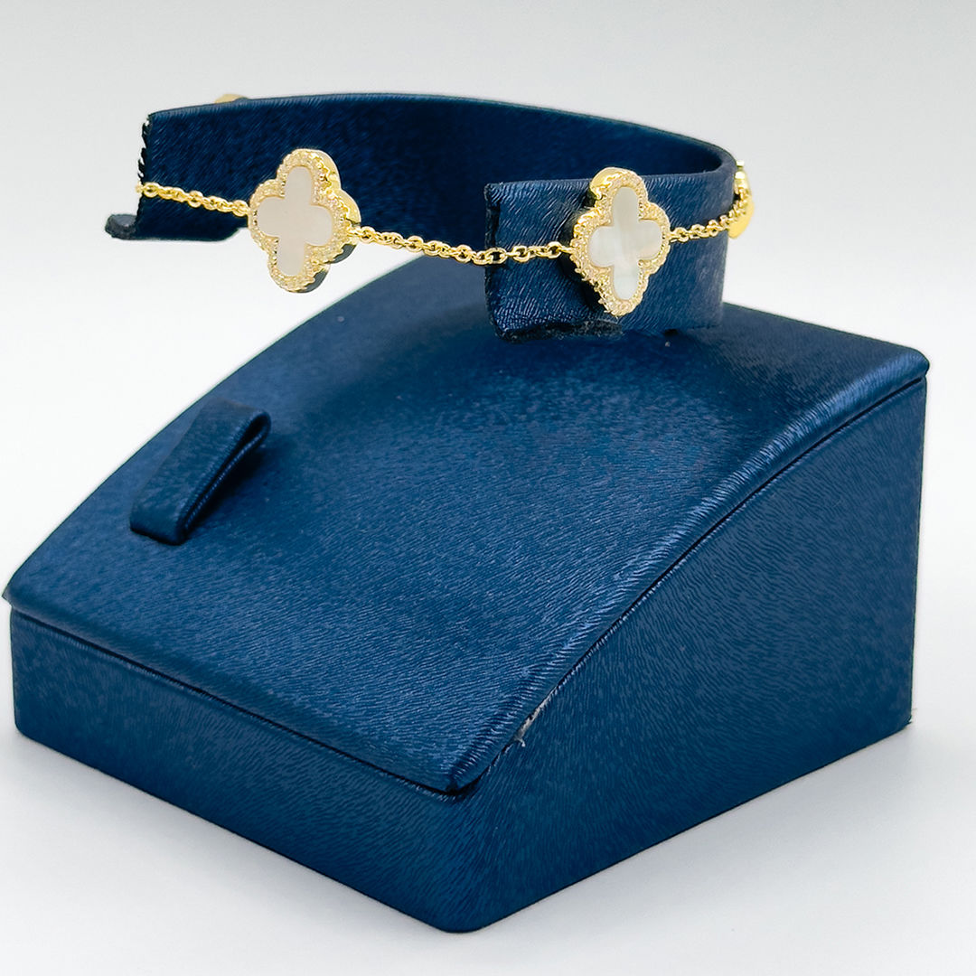 Gold Renk 3'lü Sedef Taşlı Yonca Kadın Gümüş Bileklik