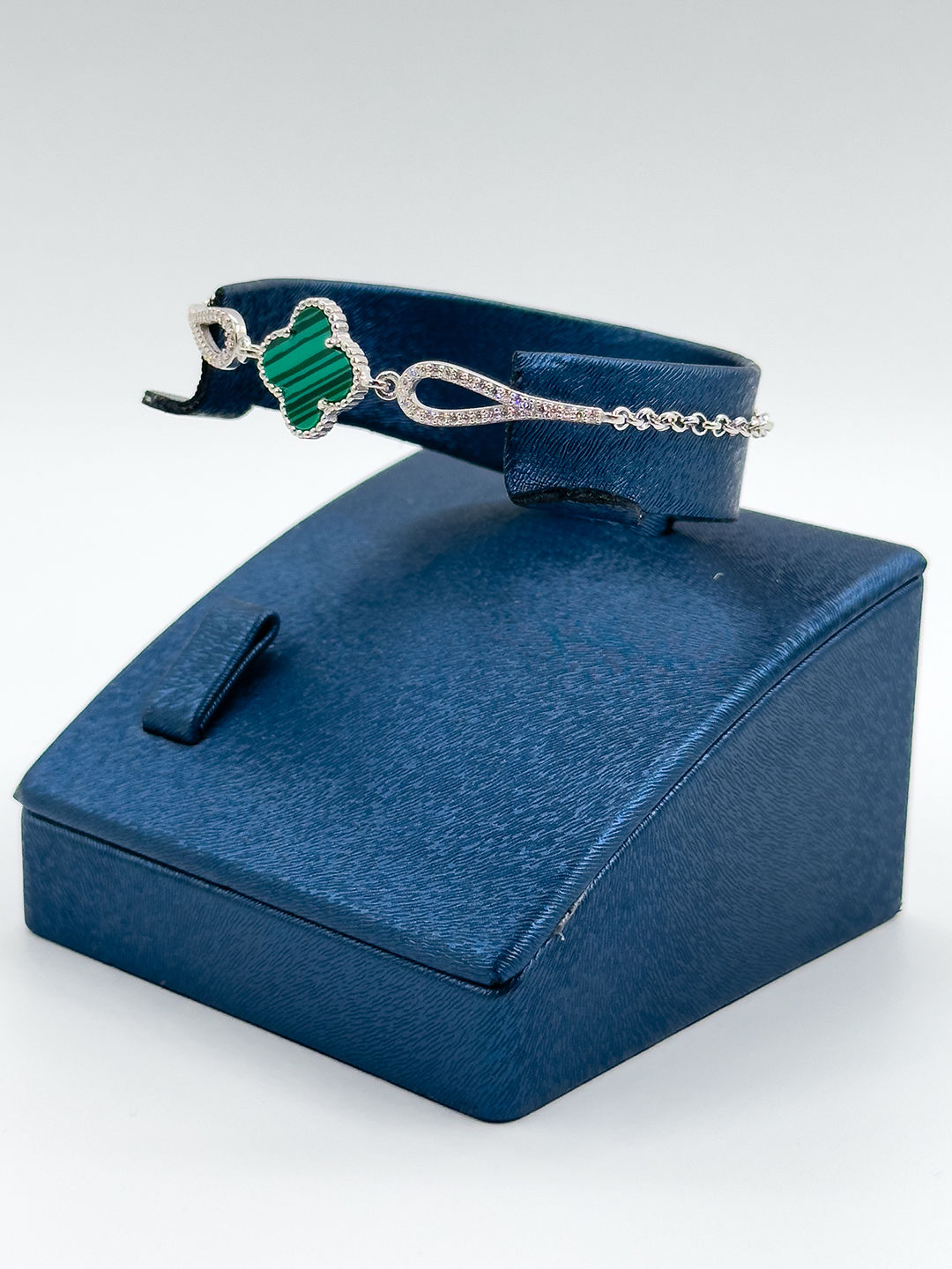 Malachite Taşlı Spor Yonca Kadın Gümüş Bileklik