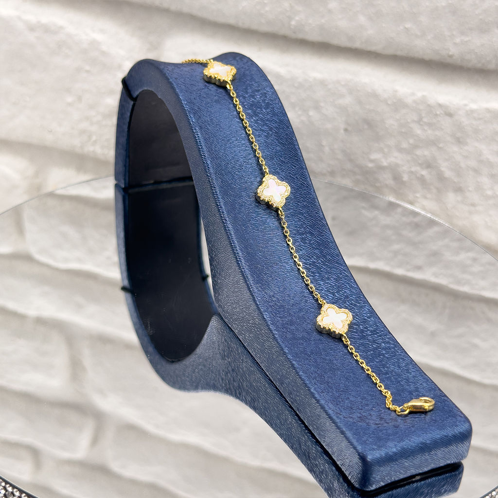 Altın Renk Beyaz Sedef Yonca Gümüş Bileklik