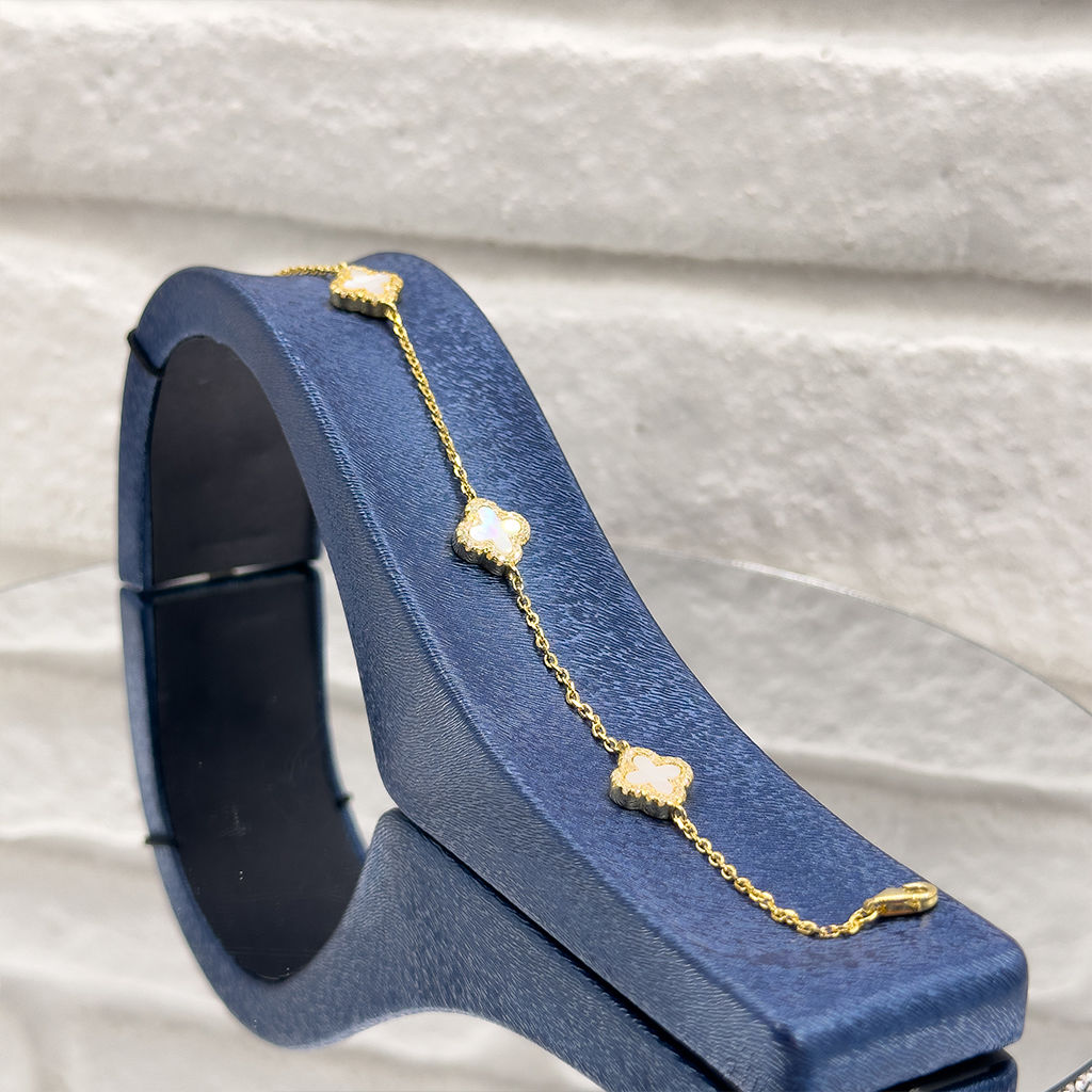 Altın Renk Beyaz Sedef Yonca Gümüş Bileklik