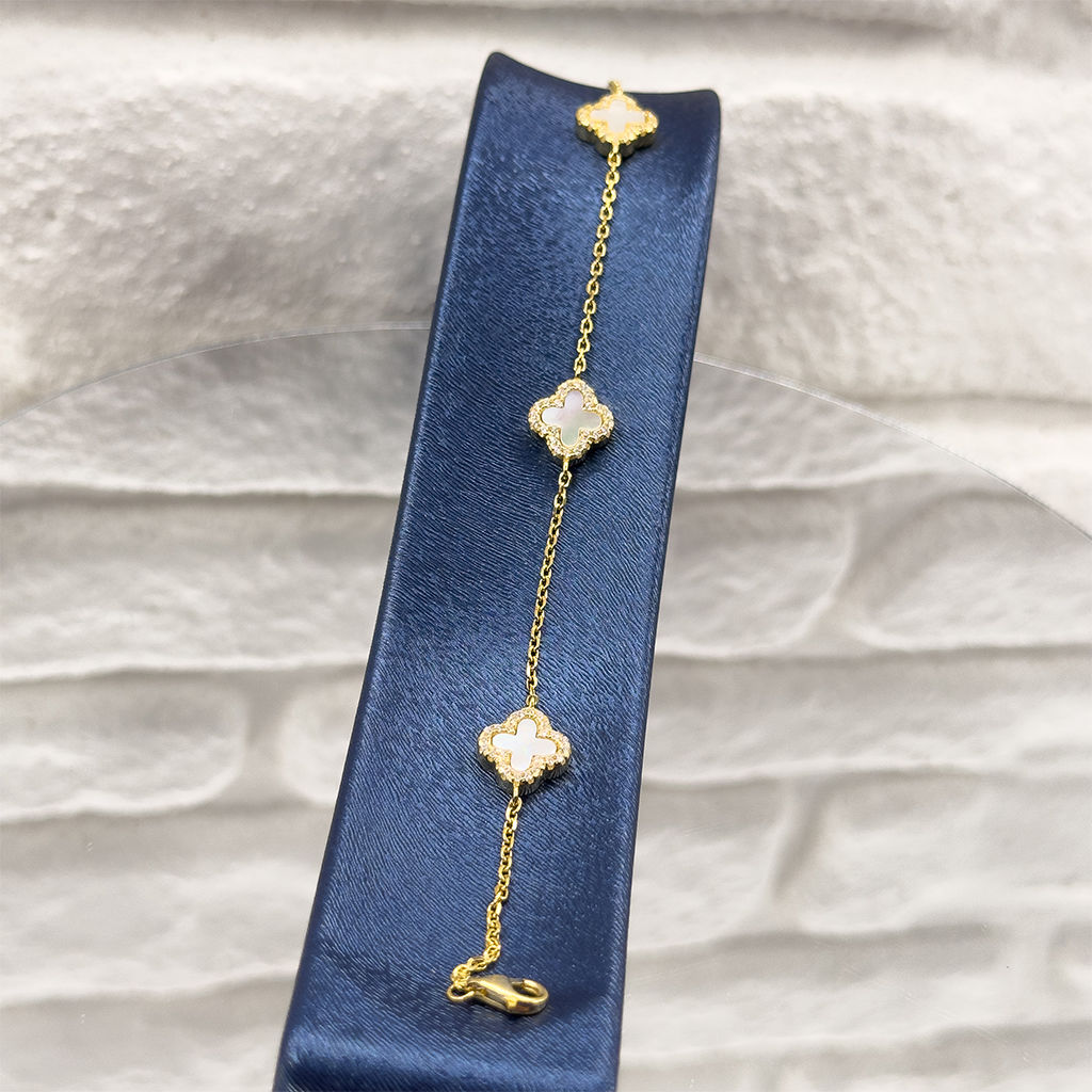 Altın Renk Beyaz Sedef Yonca Gümüş Bileklik