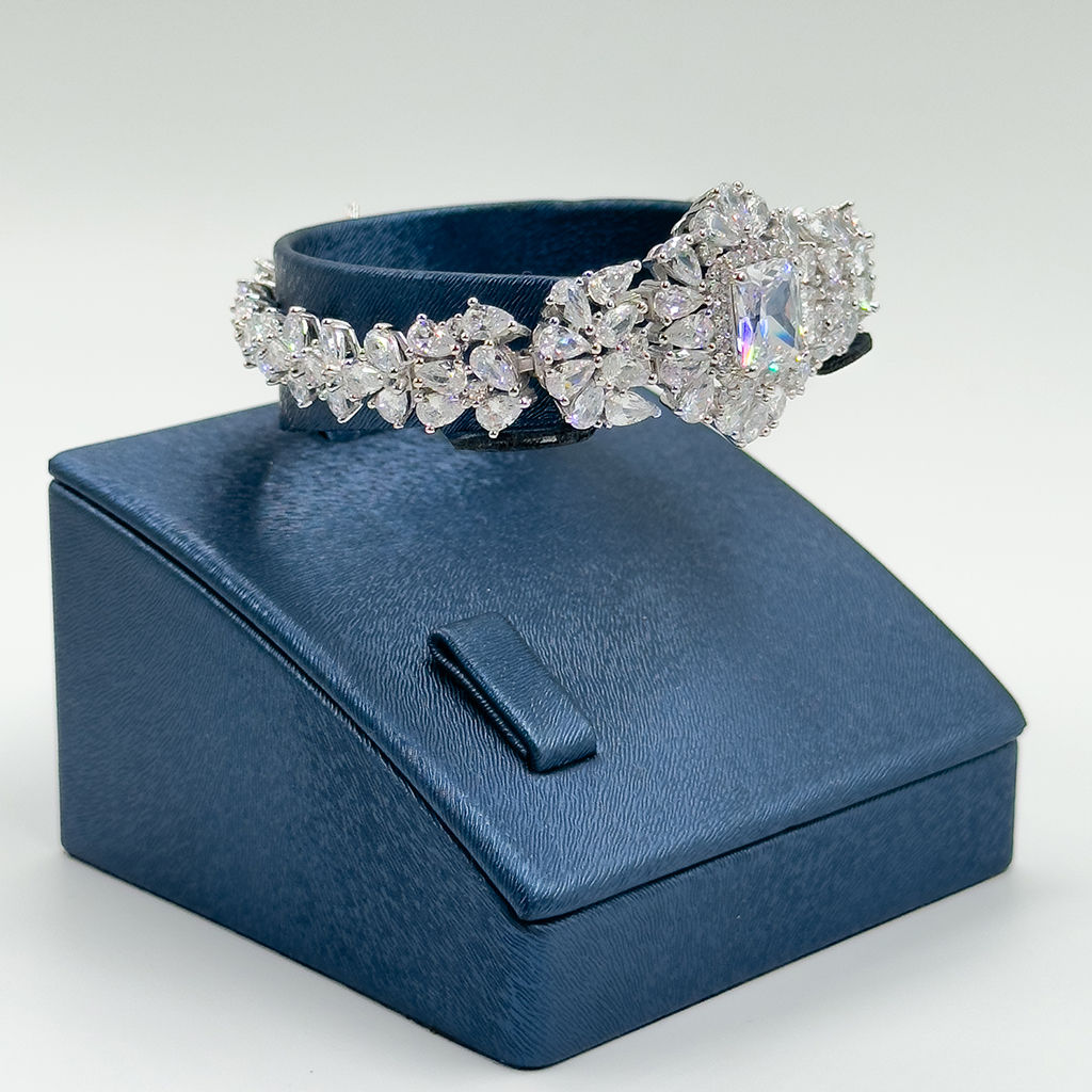 Pırlanta Montür Özel Seri 925 Ayar Gümüş Bileklik