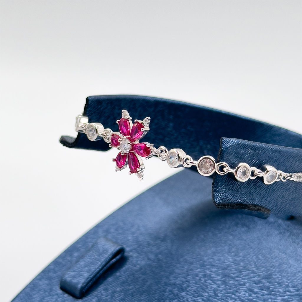 Kırmızı Taşlı Lotus Spor Gümüş Bileklik