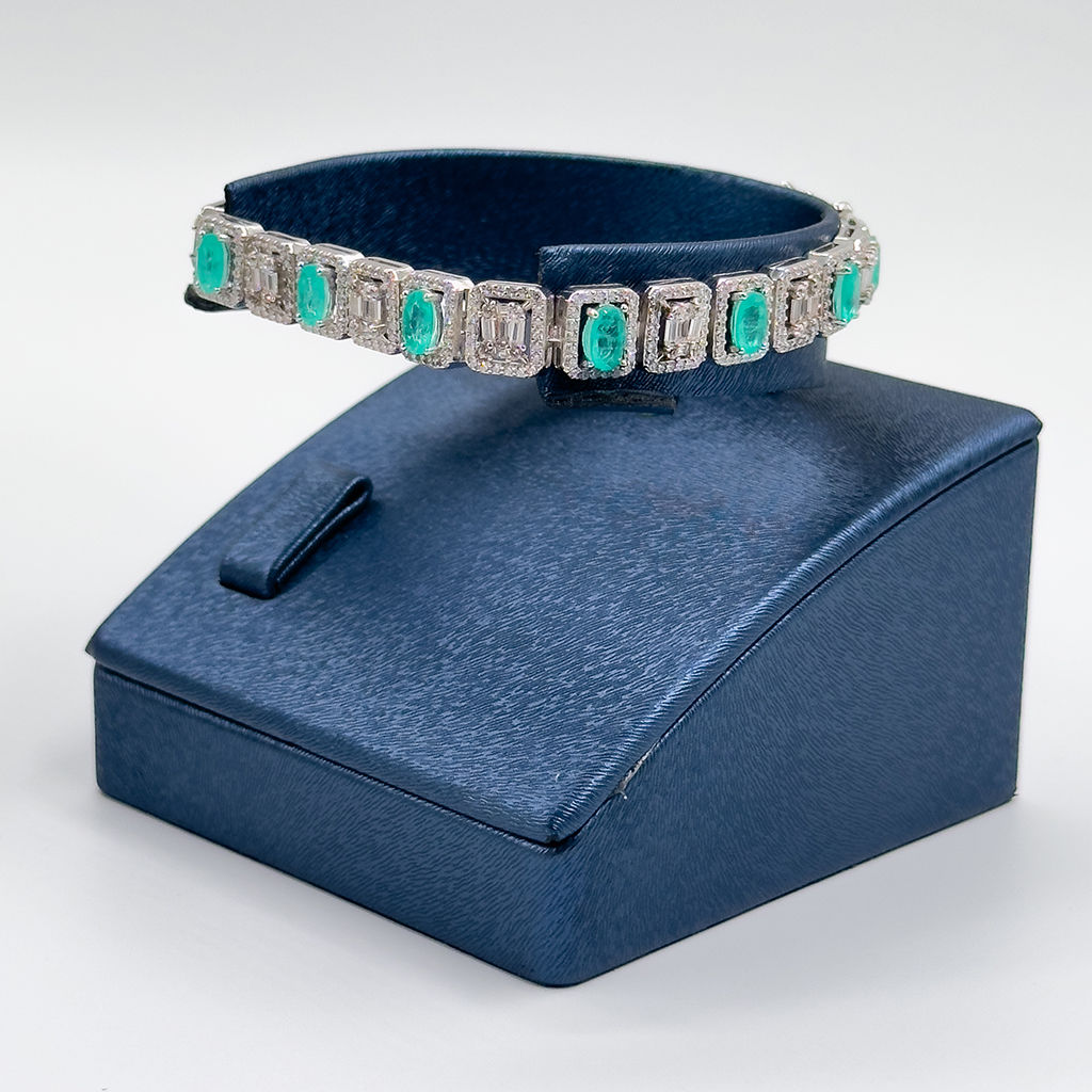 Pırlanta Montür Mavi Paraiba Gümüş Bileklik