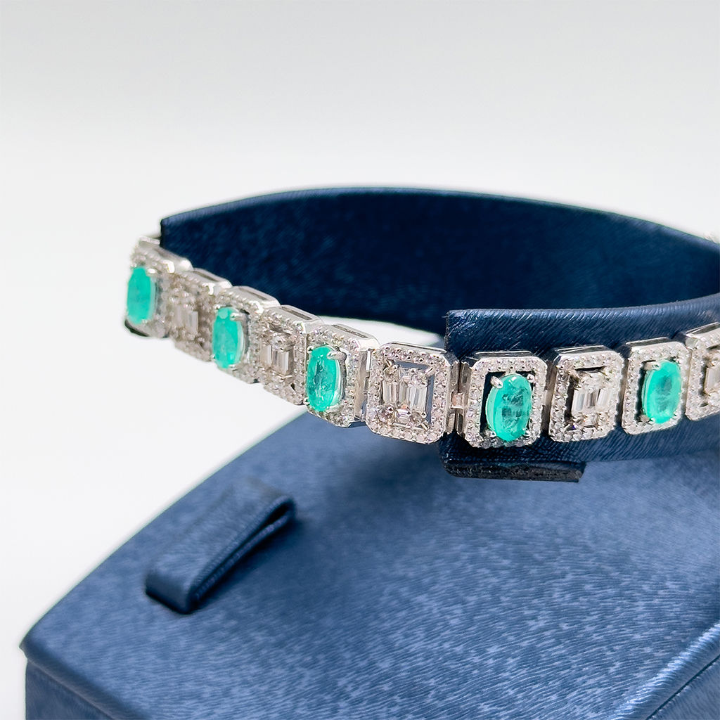 Pırlanta Montür Mavi Paraiba Gümüş Bileklik