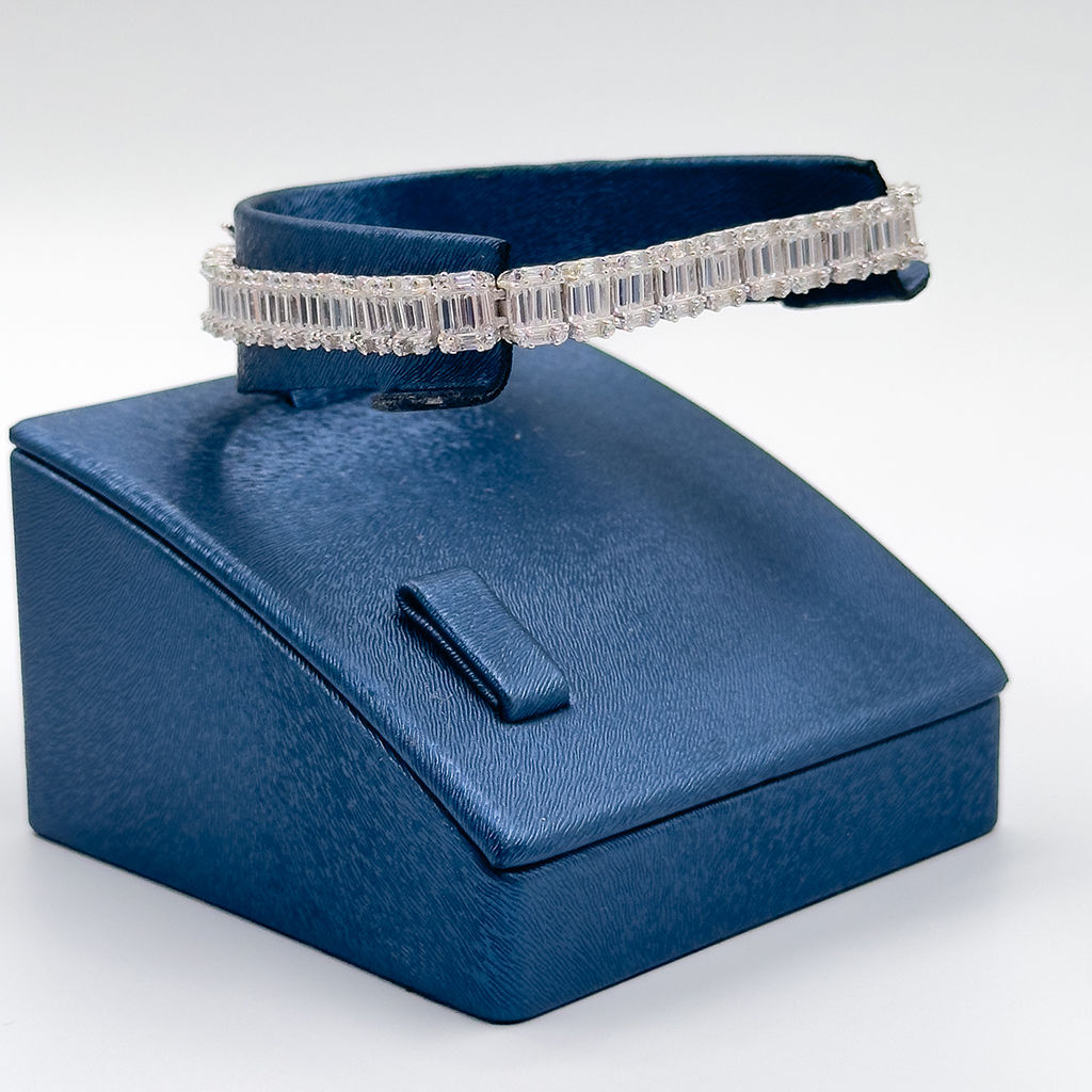 Baget Taşlı Su Yolu Gümüş Bileklik