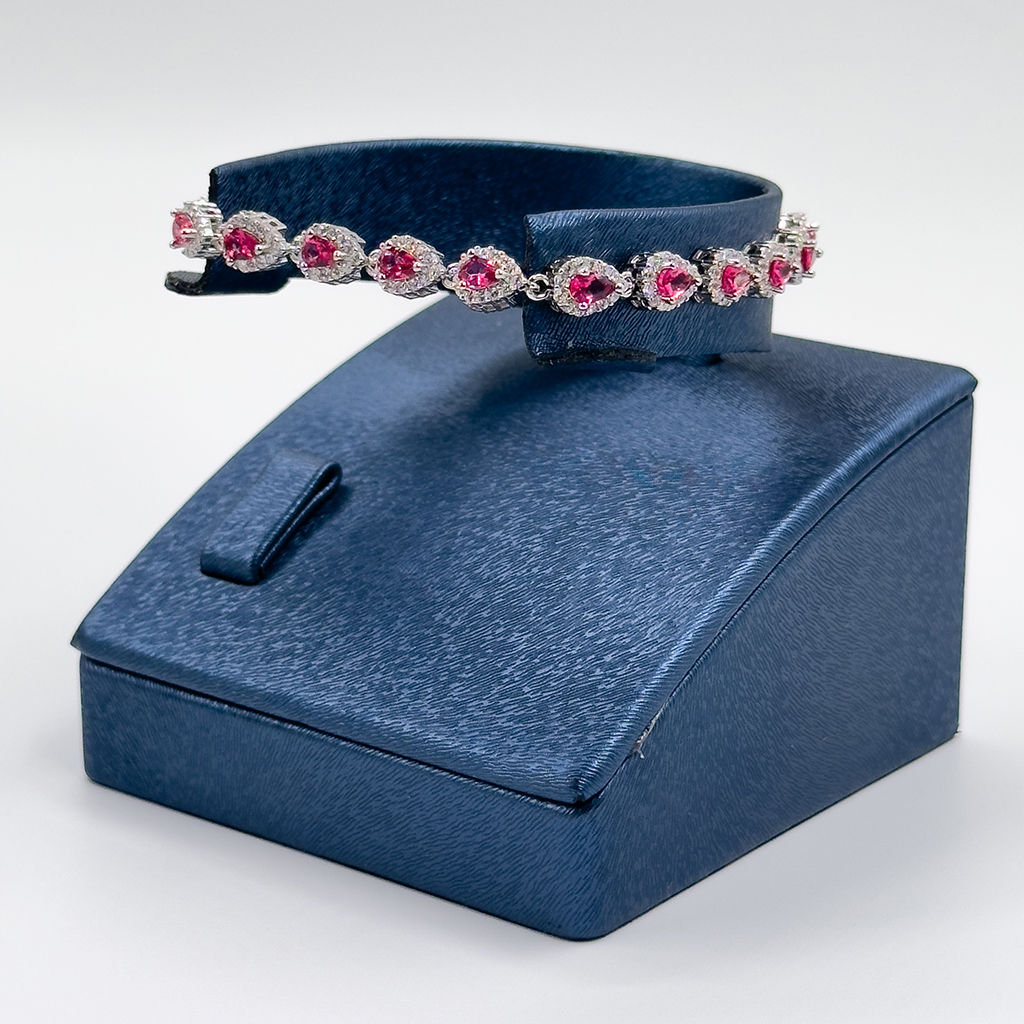 Yakut Taşlı Damla Su Yolu Gümüş Bileklik