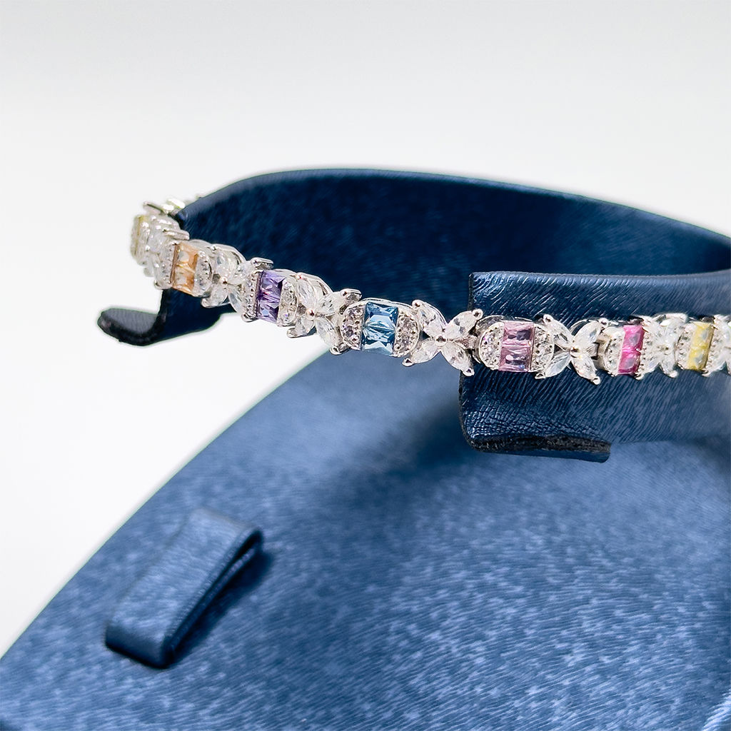 Pırlanta Montür Mix Taşlı Gümüş Bileklik