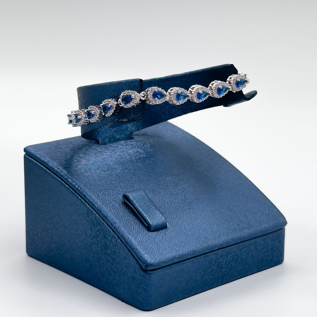 Safir Taşlı Damla Model Gümüş Bileklik