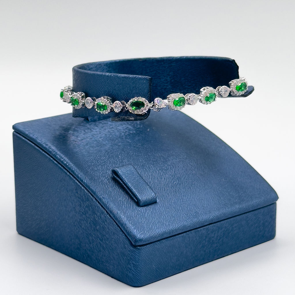 Zümrüt Taşlı Su Yolu Gümüş Bileklik