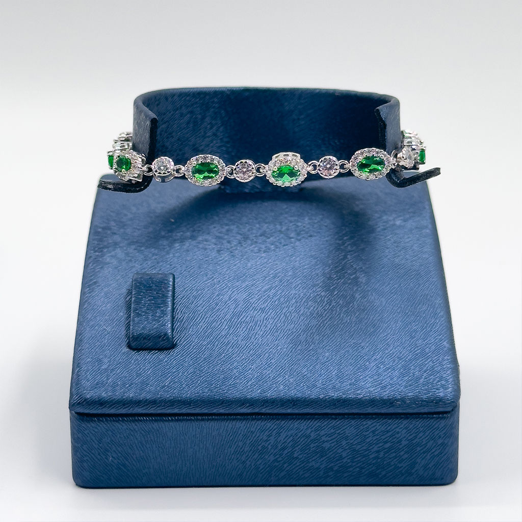 Zümrüt Taşlı Su Yolu Gümüş Bileklik