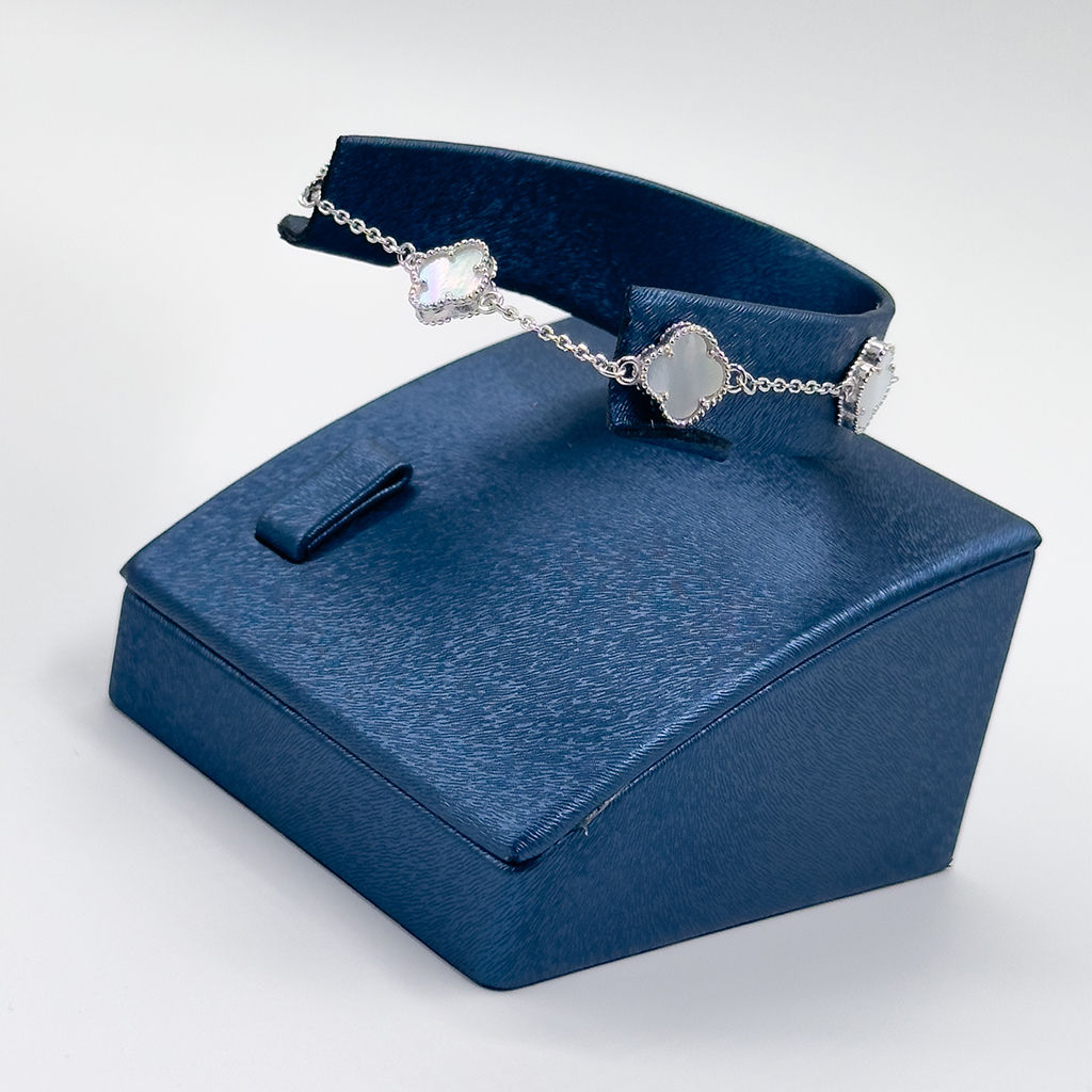 Sedef Taşlı Yonca Gümüş Bileklik