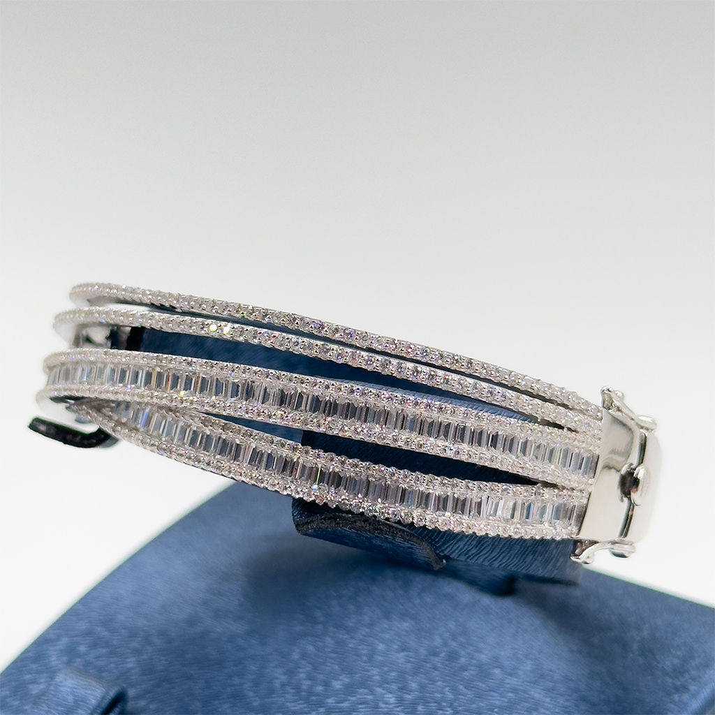 Pırlanta Montür Özel Baget Kelepçe Gümüş Bileklik