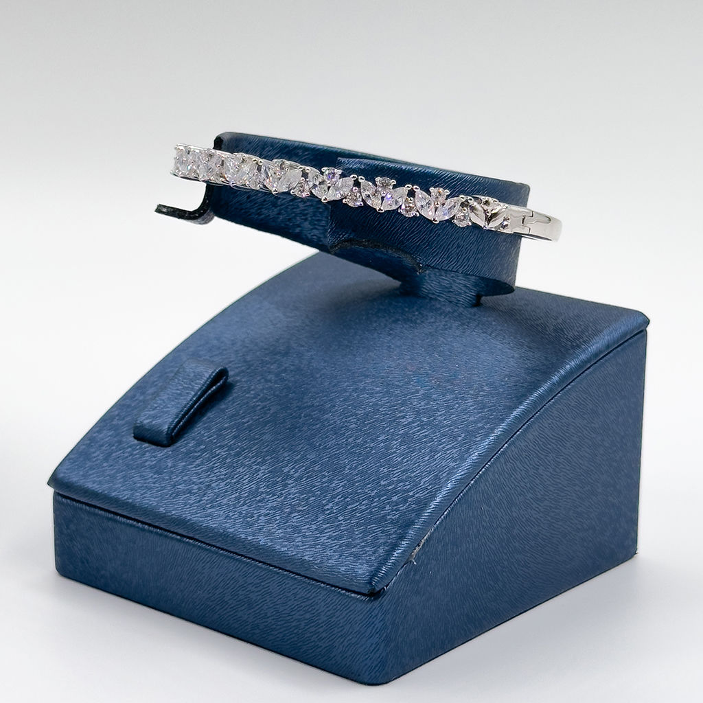 Pırlanta Montür Kelepçe Gümüş Bileklik