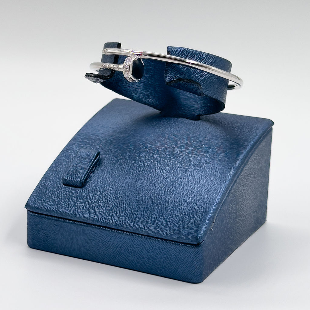 Cartier Model Kelepçe Gümüş Bileklik