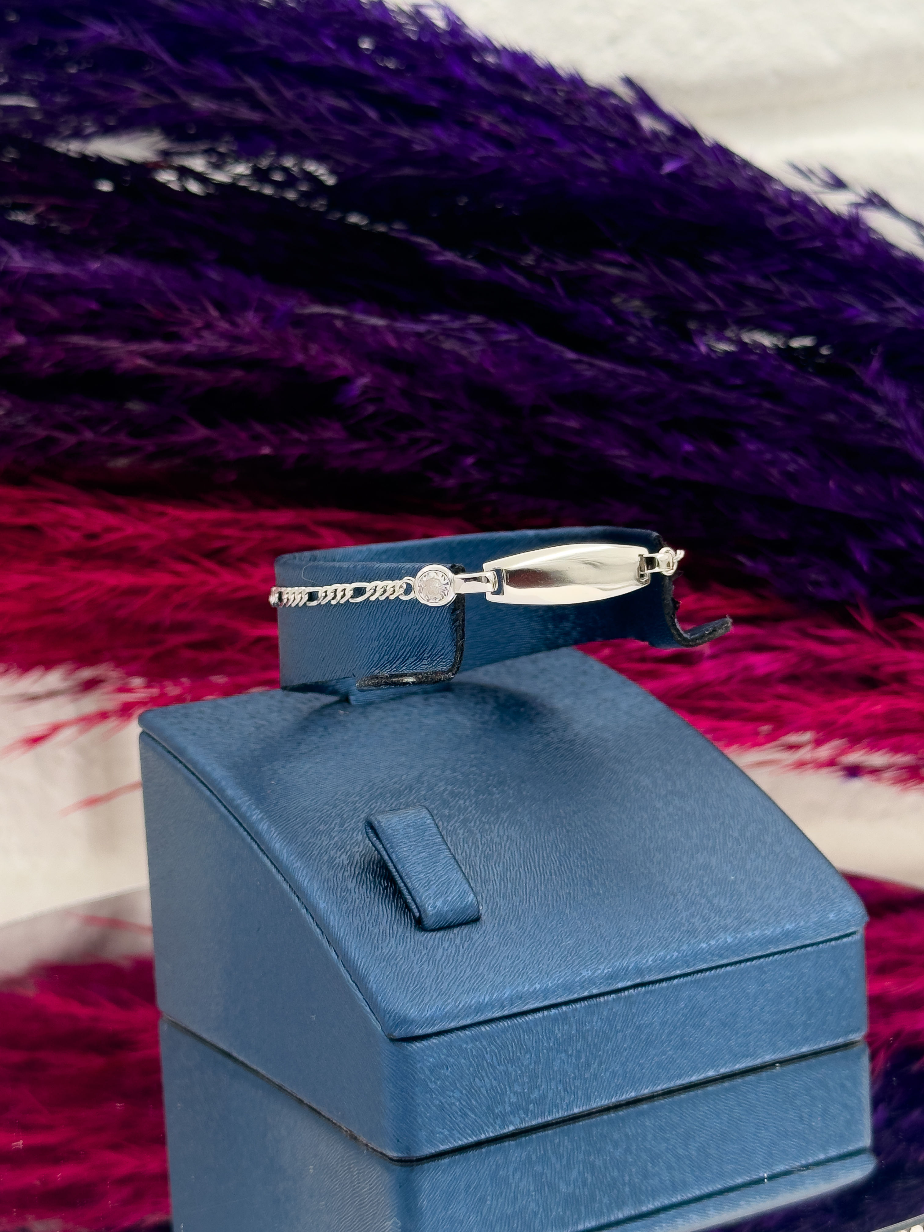 925 Ayar Gümüş Tek Taşlı İsim Yazılabilir Kız Bebek Künye – Kişiye Özel Gümüş Çocuk Bileklik