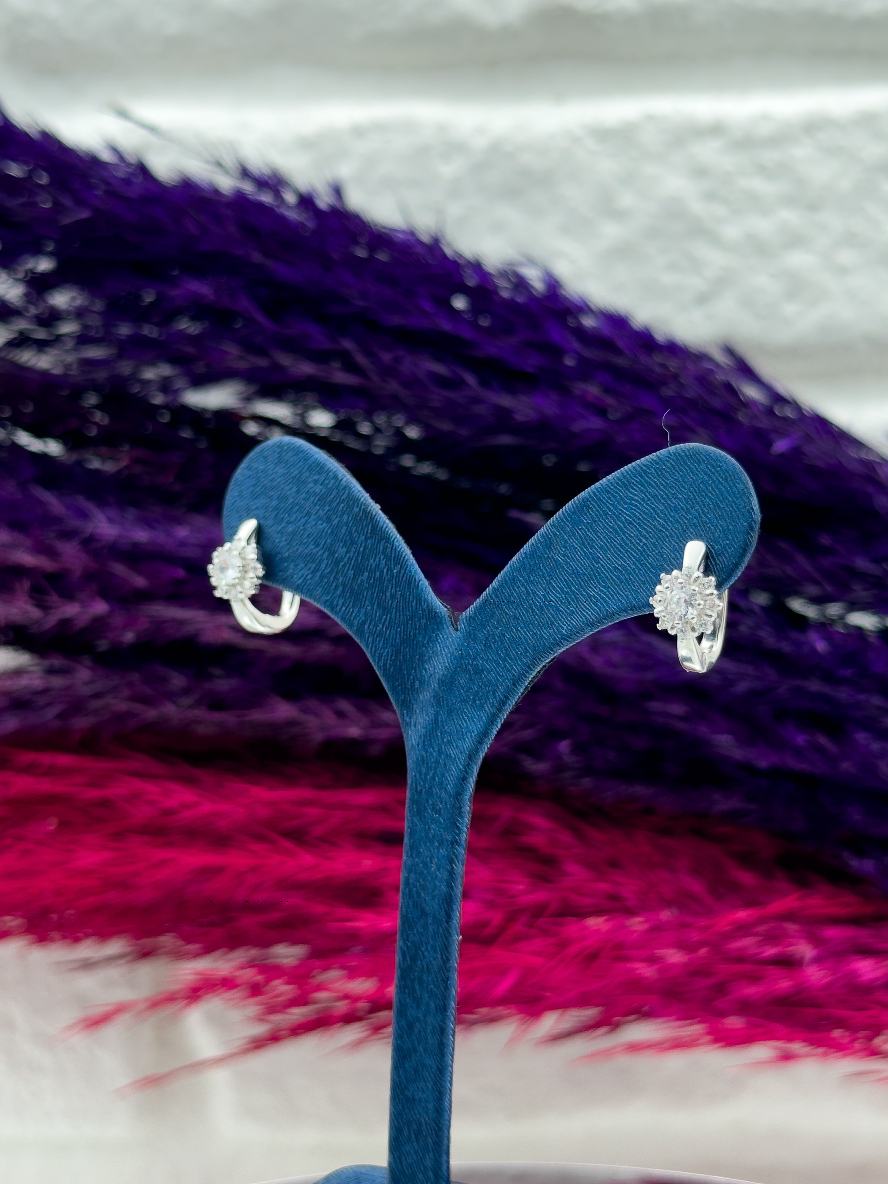 925 Ayar Gümüş Zirkon Taşlı Zarif Kız Çocuk Küpesi