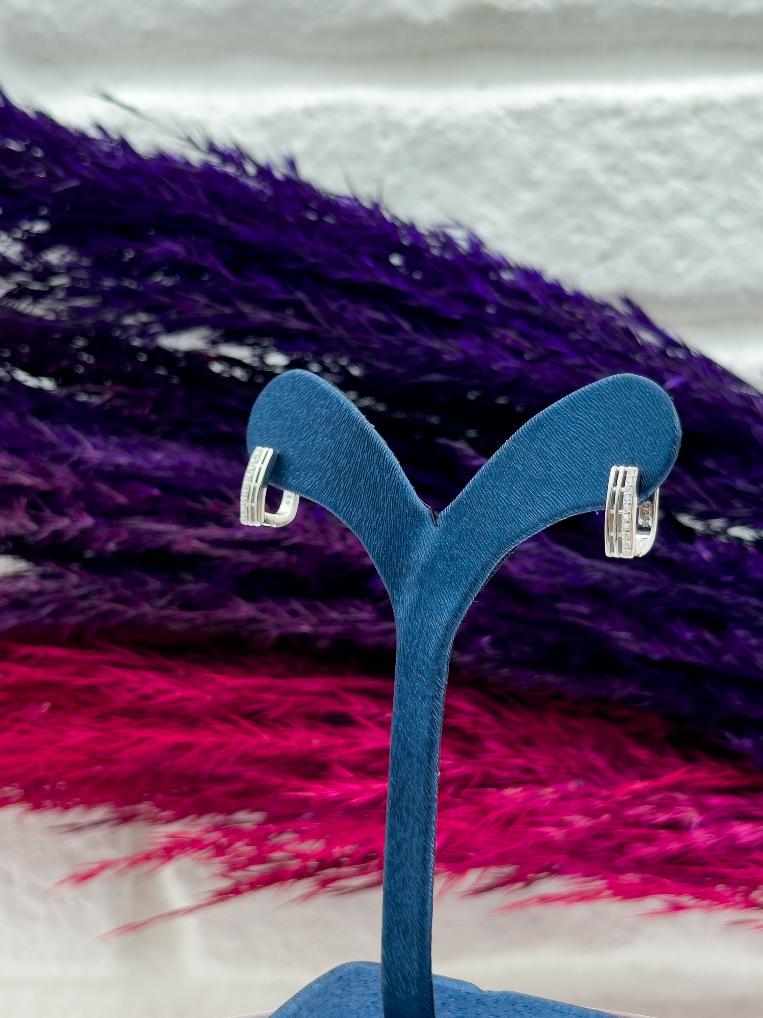 925 Ayar Gümüş Düz Tasarım Zarif Kız Çocuk Küpesi