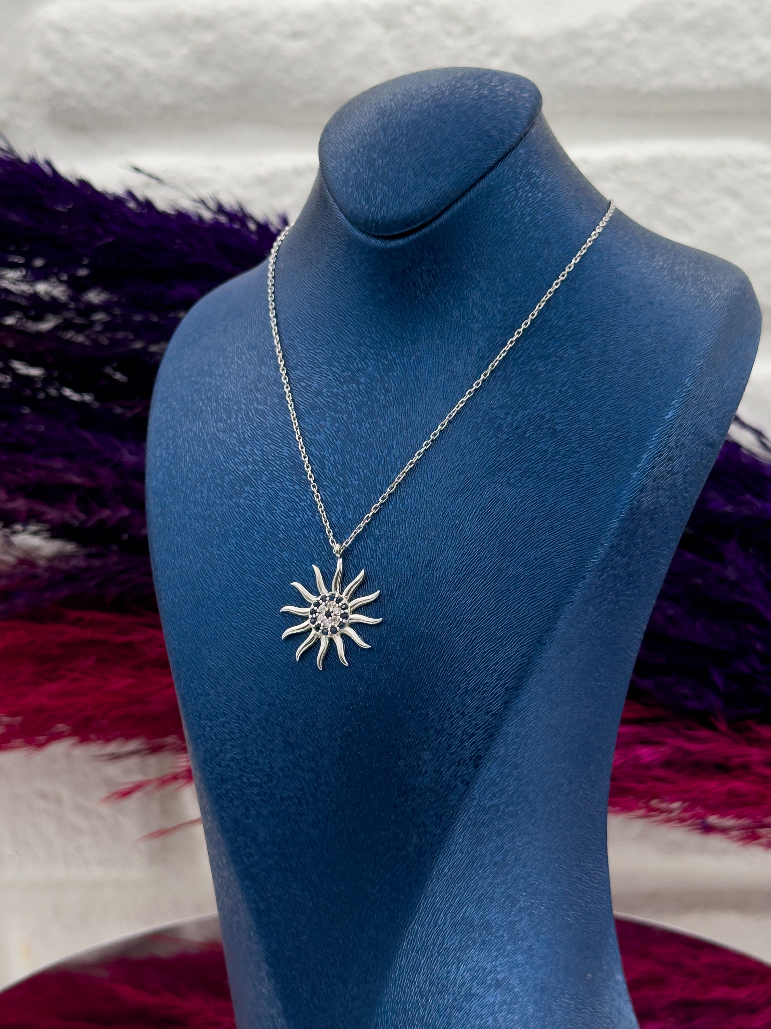 925 Ayar Gümüş Nazar Boncuklu Güneş Modeli Lüks Kadın Kolye