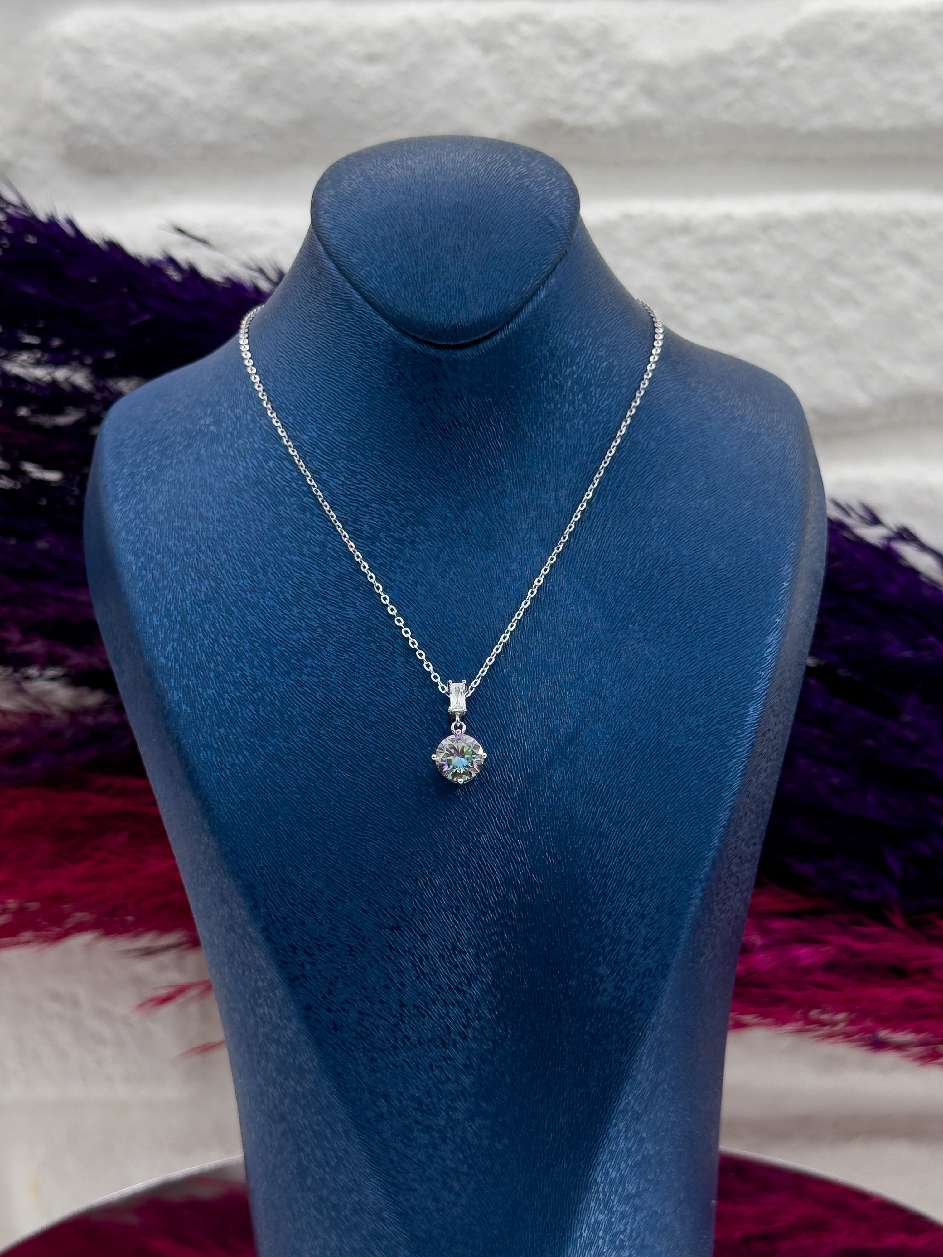 925 Ayar Gümüş Mistik Topaz Taşlı Özel Tasarım Zarif Kadın Kolye