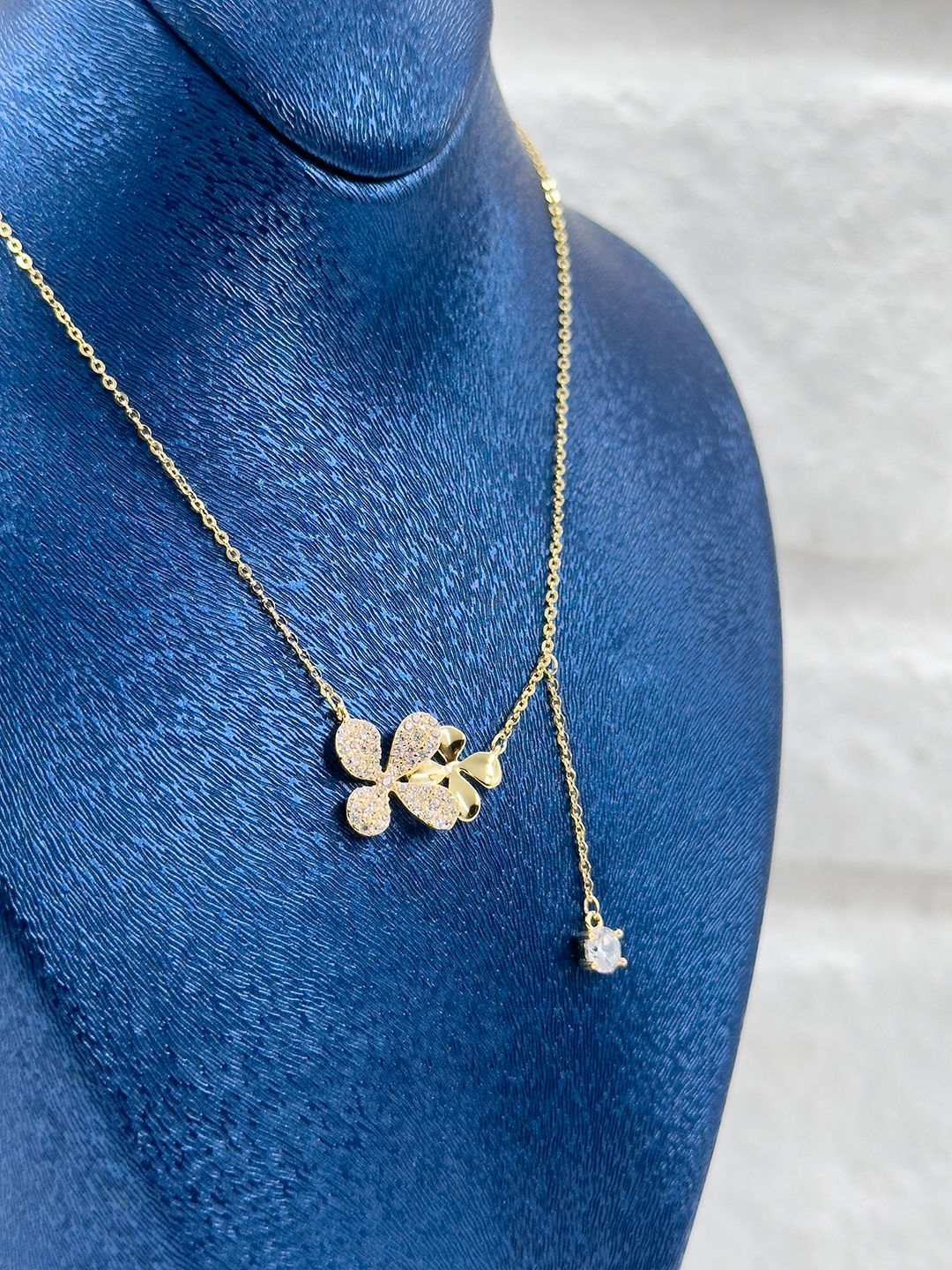 Gold Renk Spor Günlük Kadın Gümüş Kolye