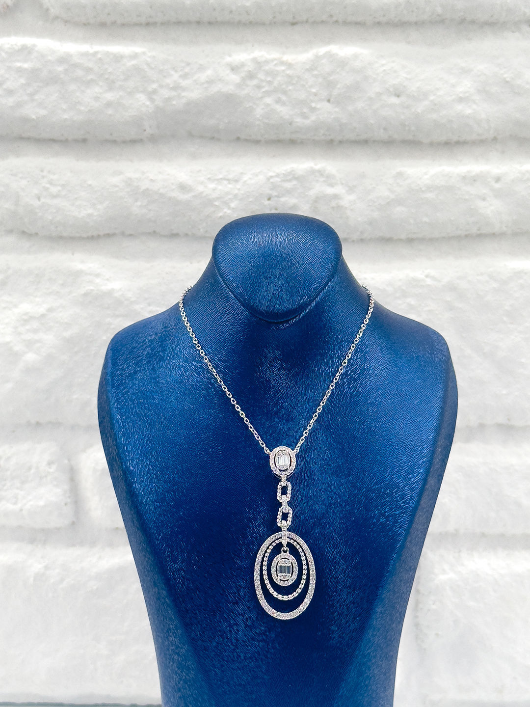 Pırlanta Montür Özel Tasarım Baget Kadın Gümüş Kolye