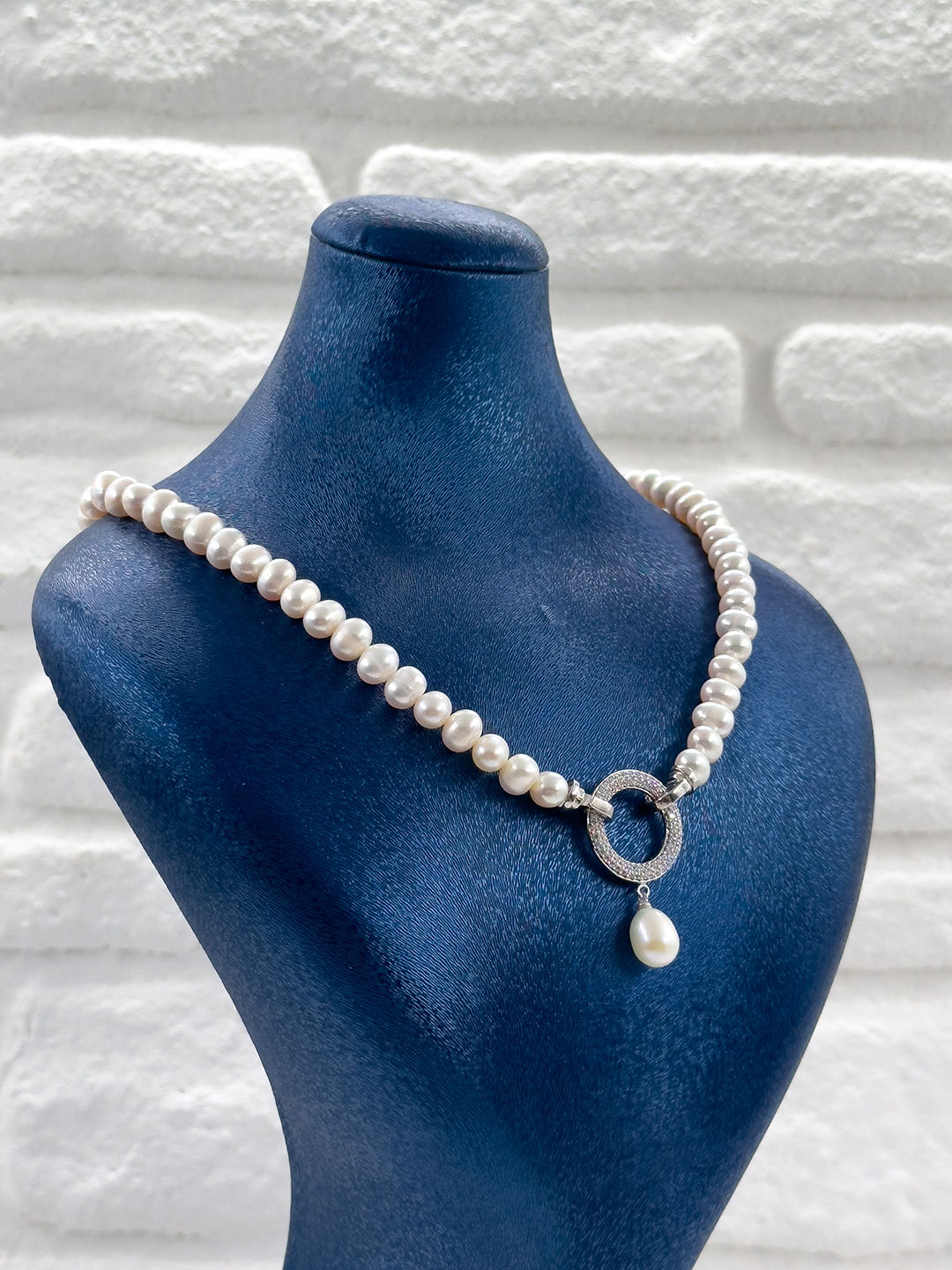 Beyaz İncili Olimpiyat Model Kadın Gümüş Kolye