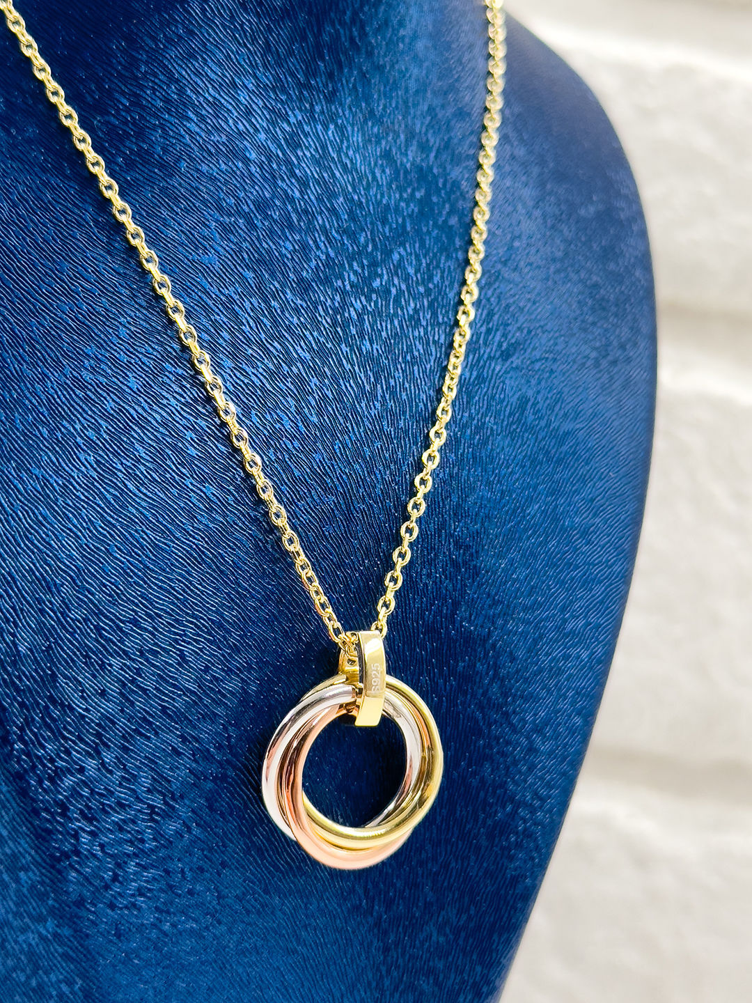 Gold Renk Olimpiyat Modeli Kadın Gümüş Kolye