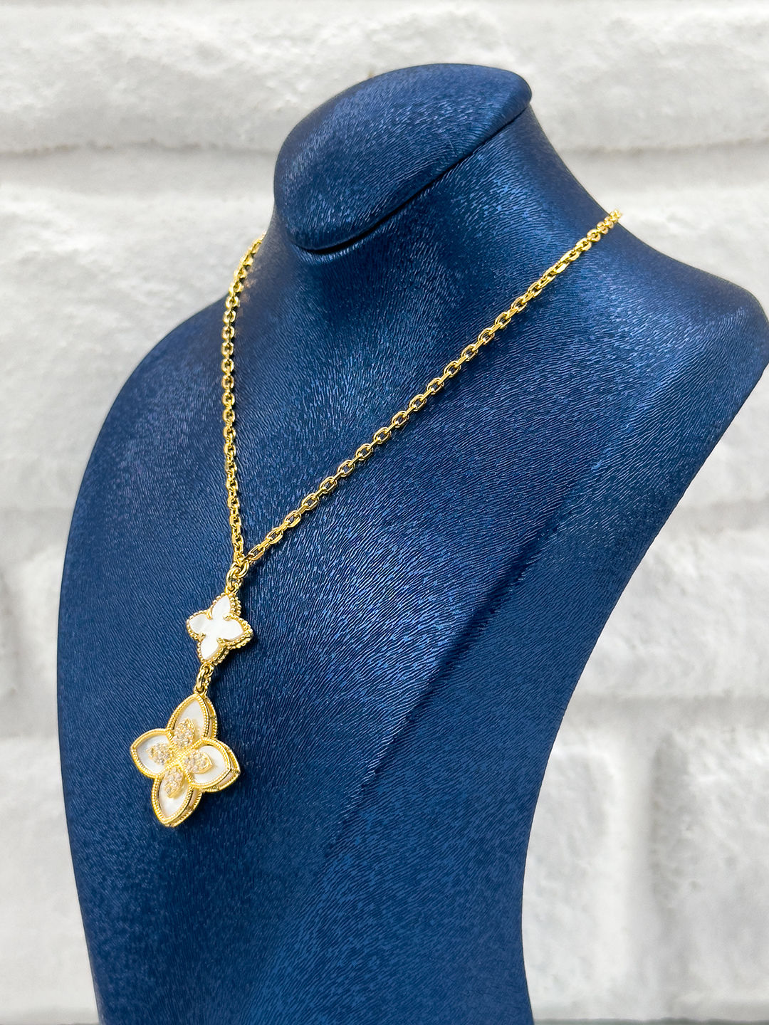 Gold Renk Tasarım Sedef Taşlı Kadın Gümüş Kolye