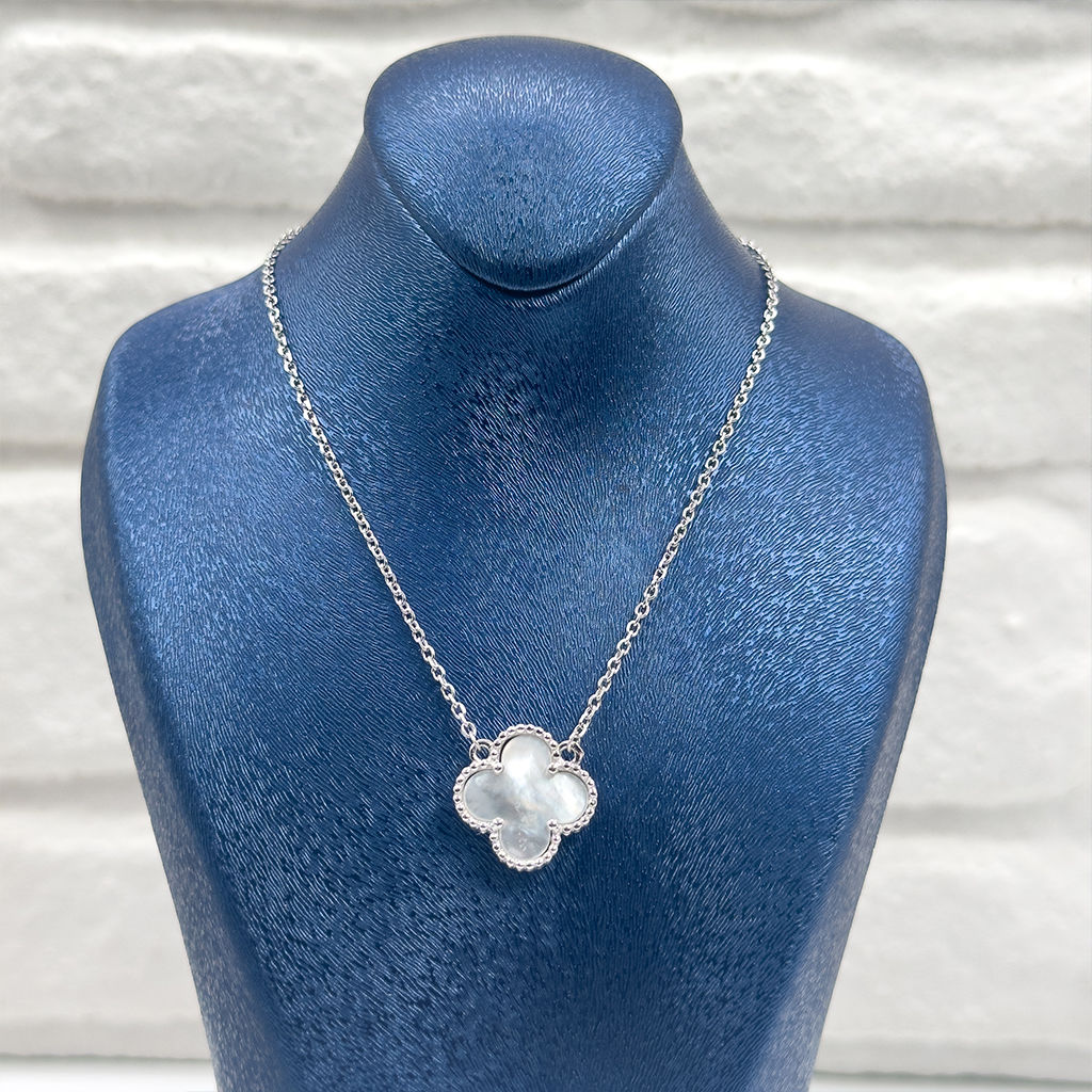 Sedef Taşlı Yonca Gümüş Kolye