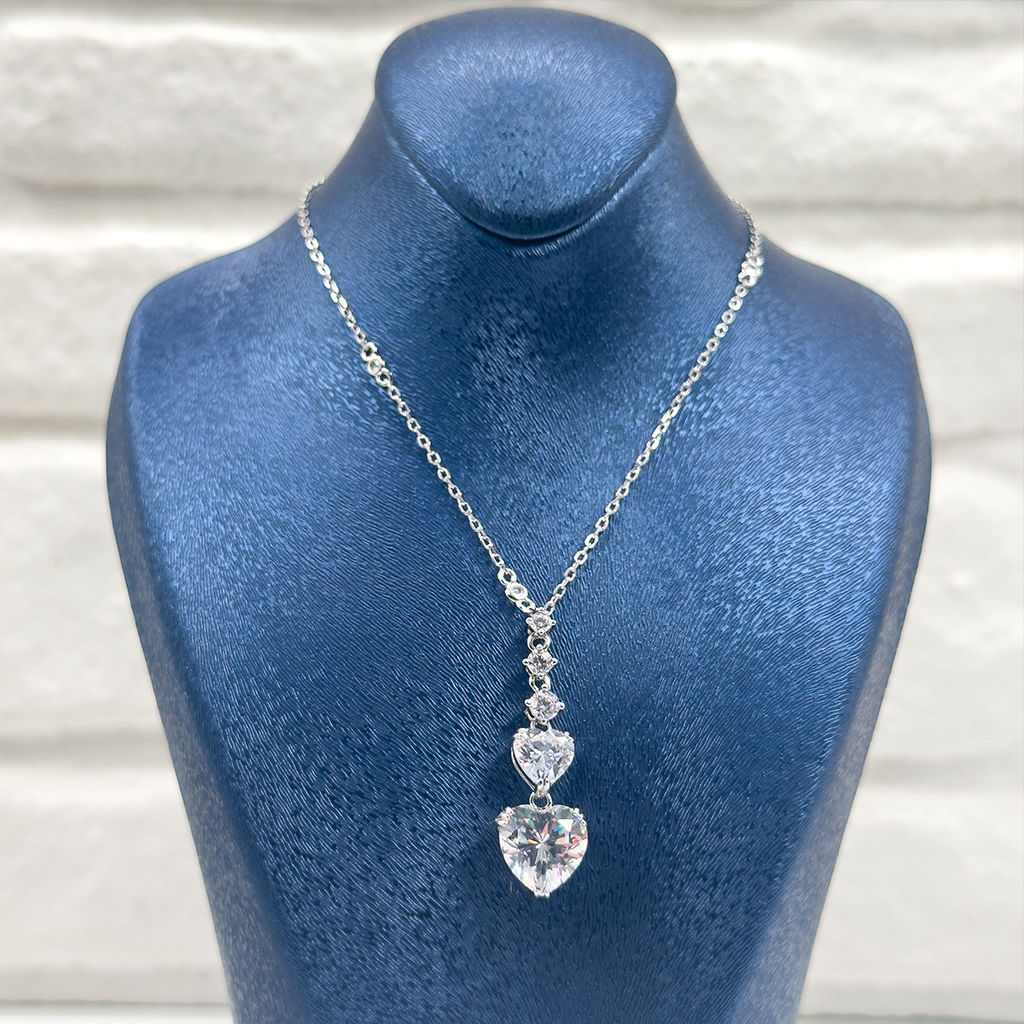 Tria Model Kalp Gümüş Kolye