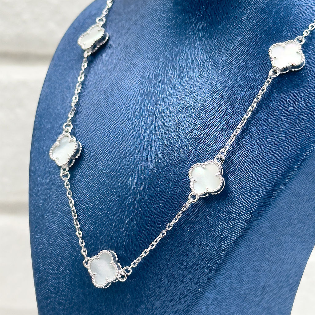 Sıralı Sedef Taşlı Yonca Gümüş Kolye