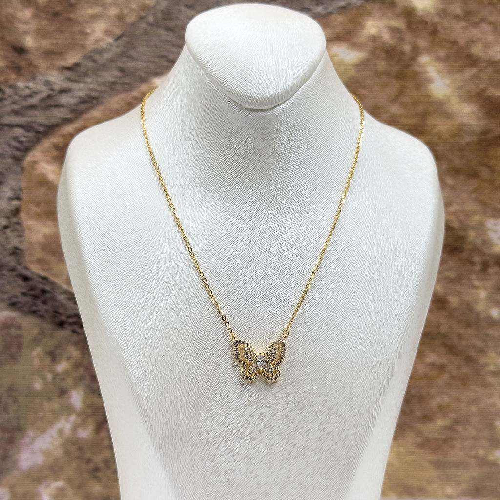 Gold Renk Kelebek Gümüş Kolye – Zarif Dokunuşlu Tasarım