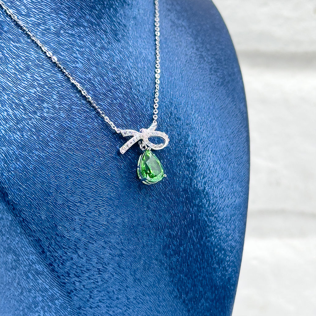 Damla Zümrüt Papyon Gümüş Kolye