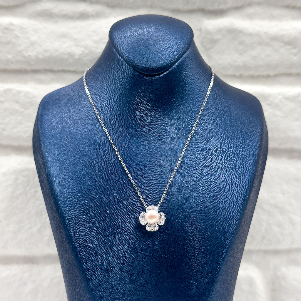 İnci Çiçek Tasarım Gümüş Kolye