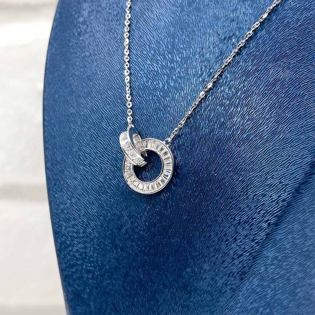 Baget Taşlı Halka Gümüş Kolye