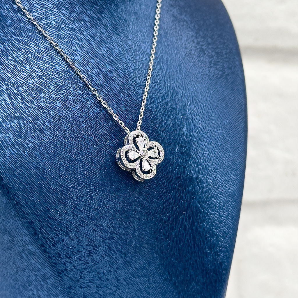 Damla Taşlı Yonca Gümüş Kolye