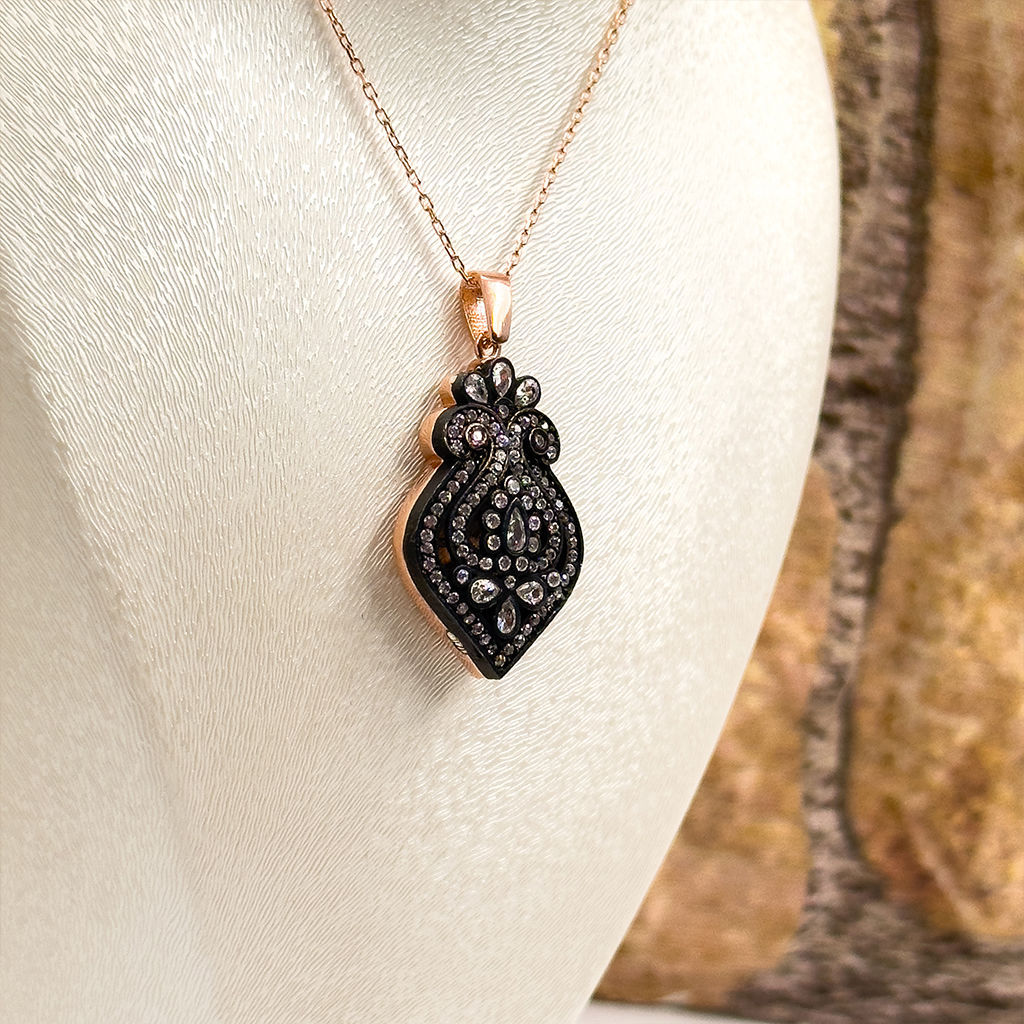 Rose Renk Elmas Montür Özel Tasarım Gümüş Kolye